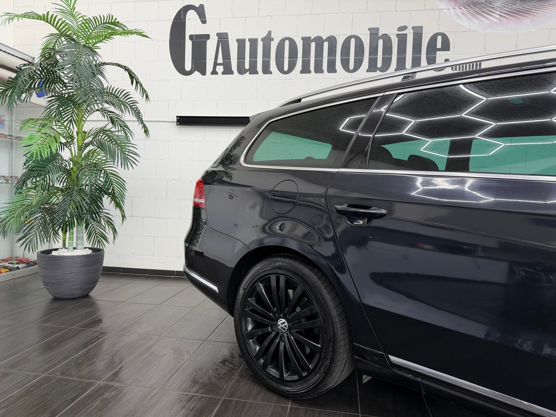 VW Passat Variant 3.6 FSI Highline 4Motion DSG⭐️-showroom-element-3