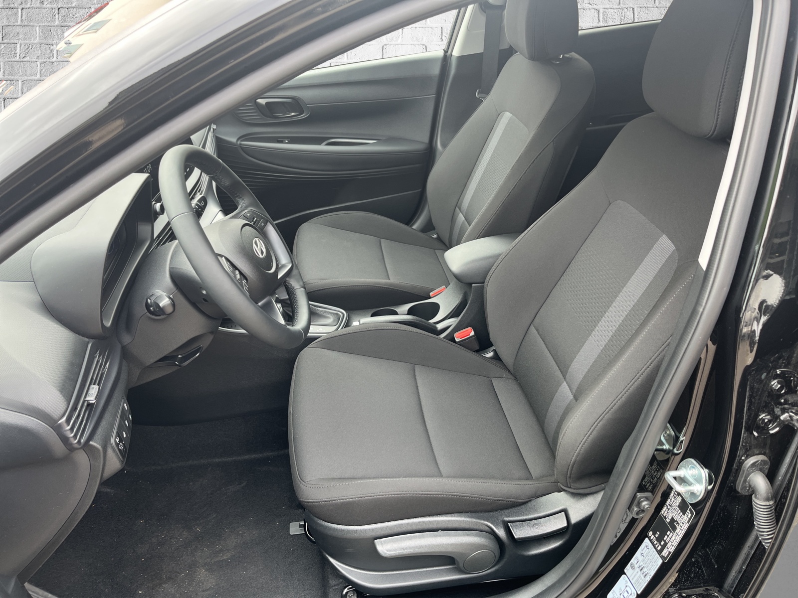 HYUNDAI i20 1.0 T-GDi Amplia DCT-image-8