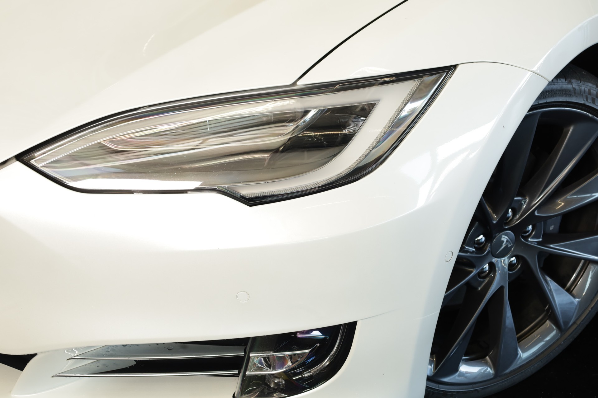 TESLA Model S Maximale-Reichweite-image-16