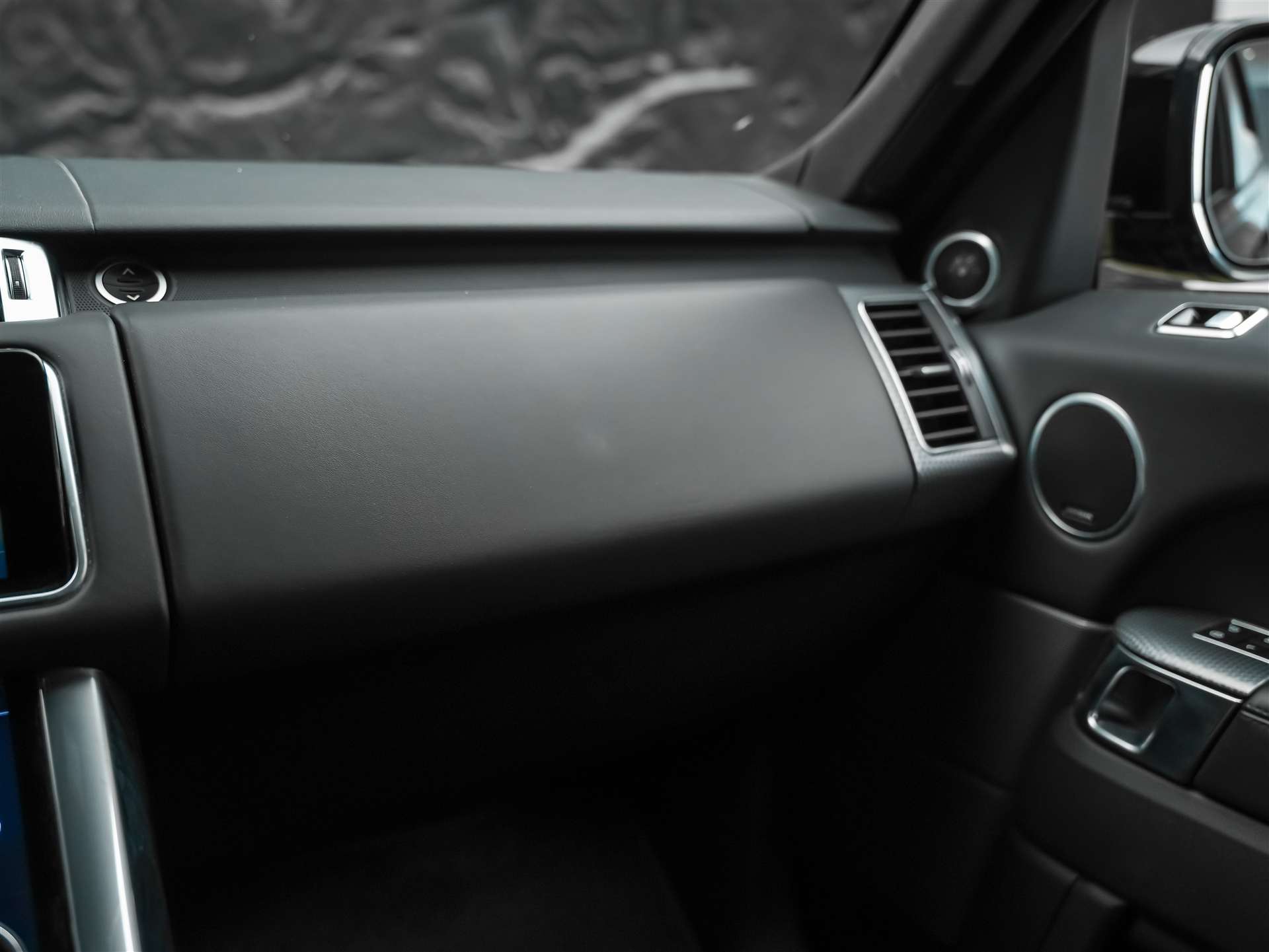 LAND ROVER Range Rover Sport 3.0 SDV6 HSE Dynamic *CH-Auto*-image-25