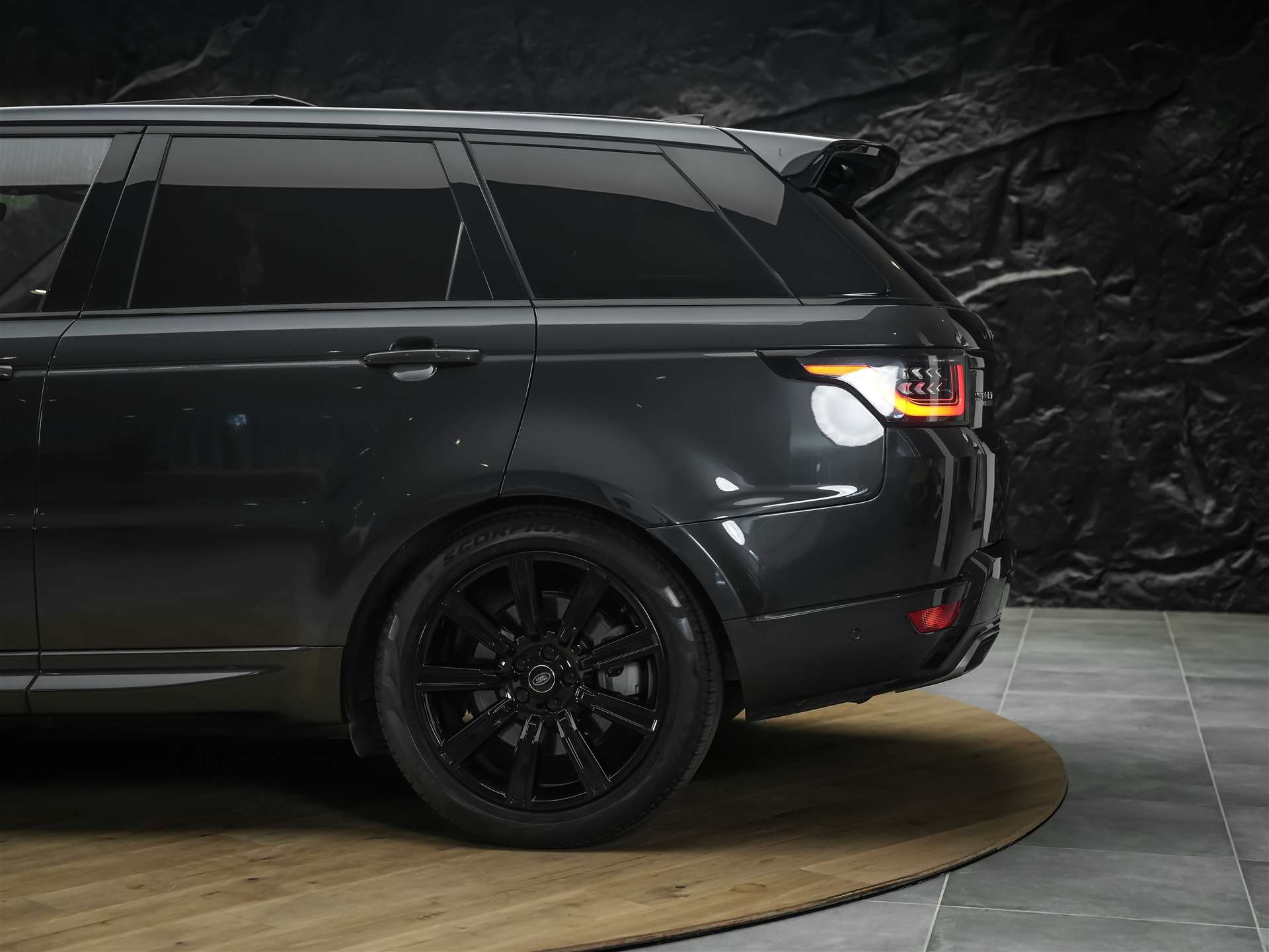 LAND ROVER Range Rover Sport 3.0 SDV6 HSE Dynamic *CH-Auto*-image-19