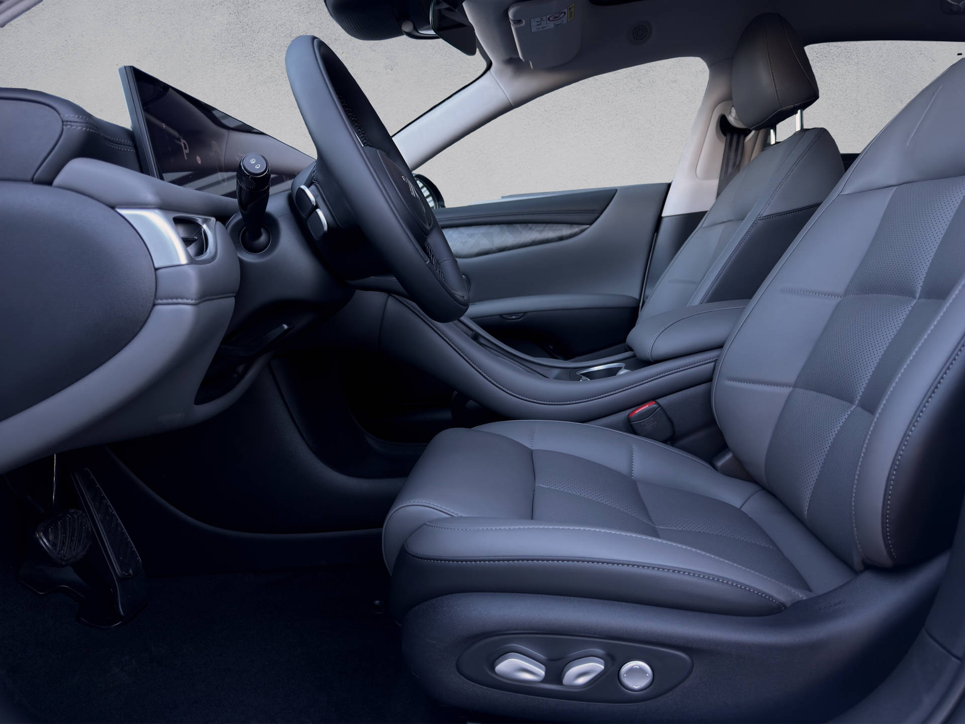 MG IM5 100 kWh Performance 19 4WD-image-7