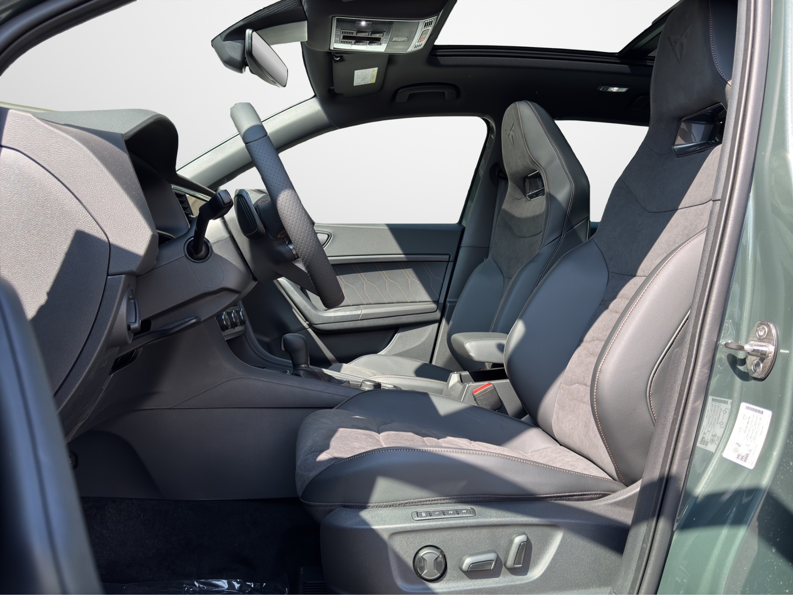 CUPRA Ateca 2.0 TSI Inicio 4Drive DSG-image-4