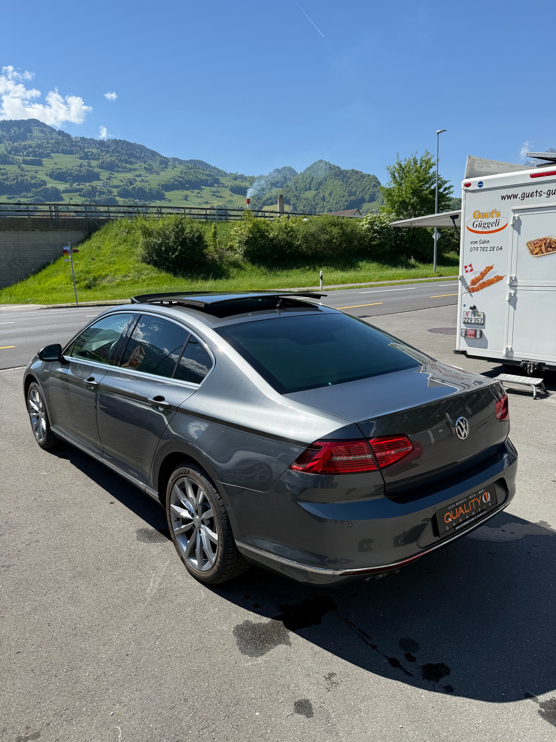 VW Passat 2.0 TDI BMT Highline DSG 4Motion-image-27
