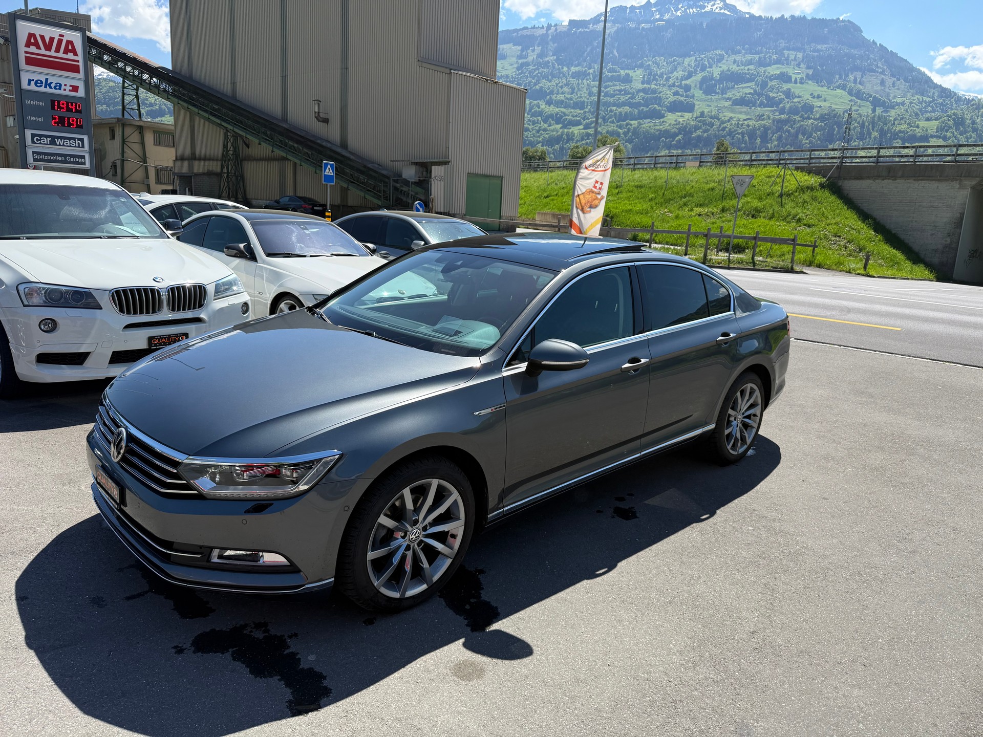 VW Passat 2.0 TDI BMT Highline DSG 4Motion-image-4