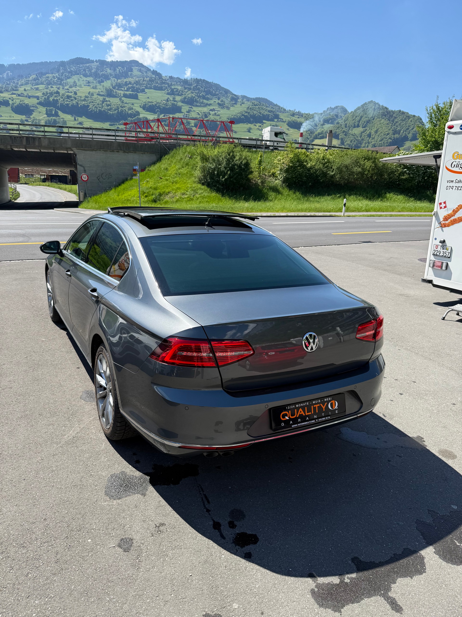 VW Passat 2.0 TDI BMT Highline DSG 4Motion-image-29