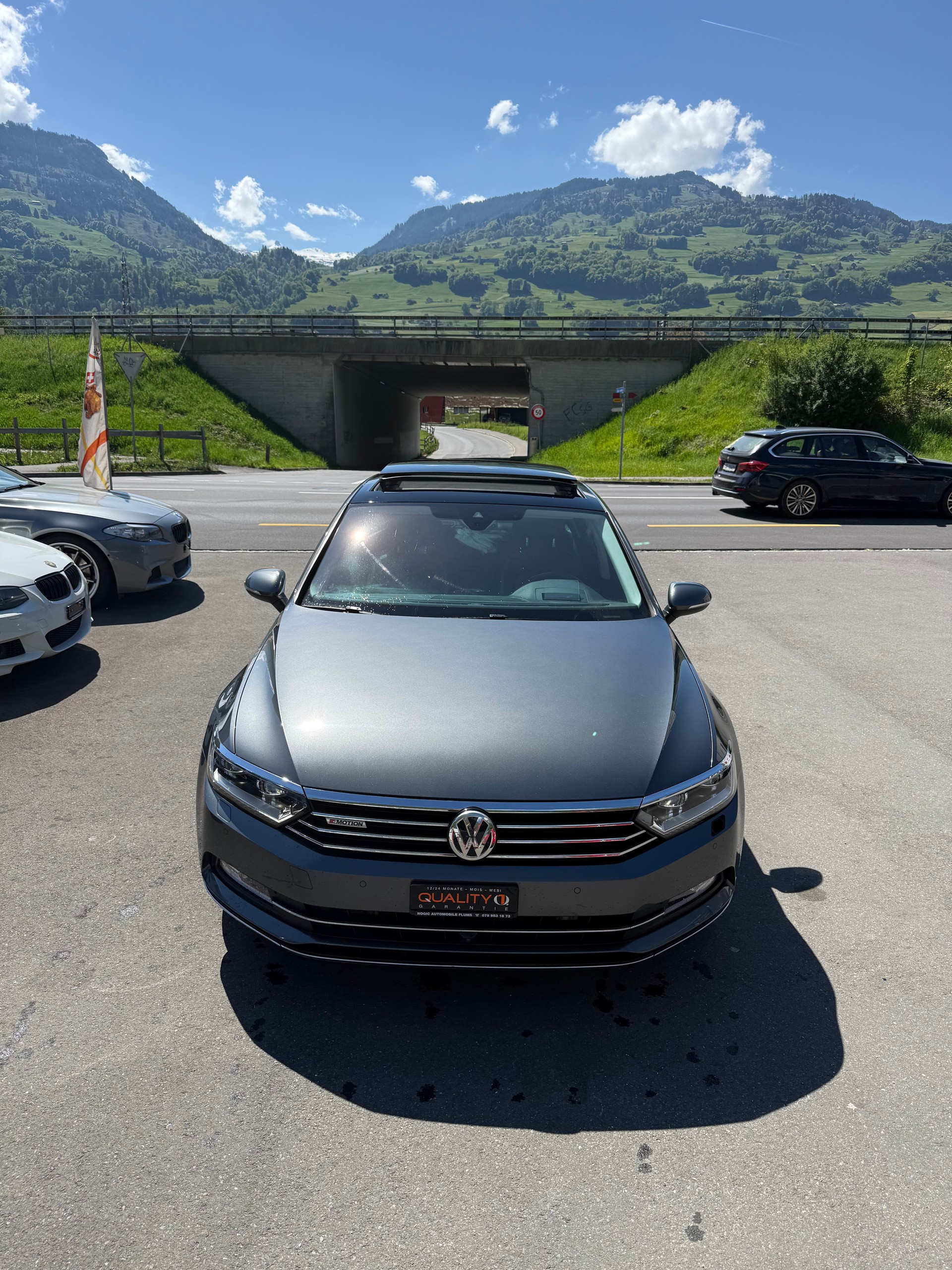VW Passat 2.0 TDI BMT Highline DSG 4Motion-image-5