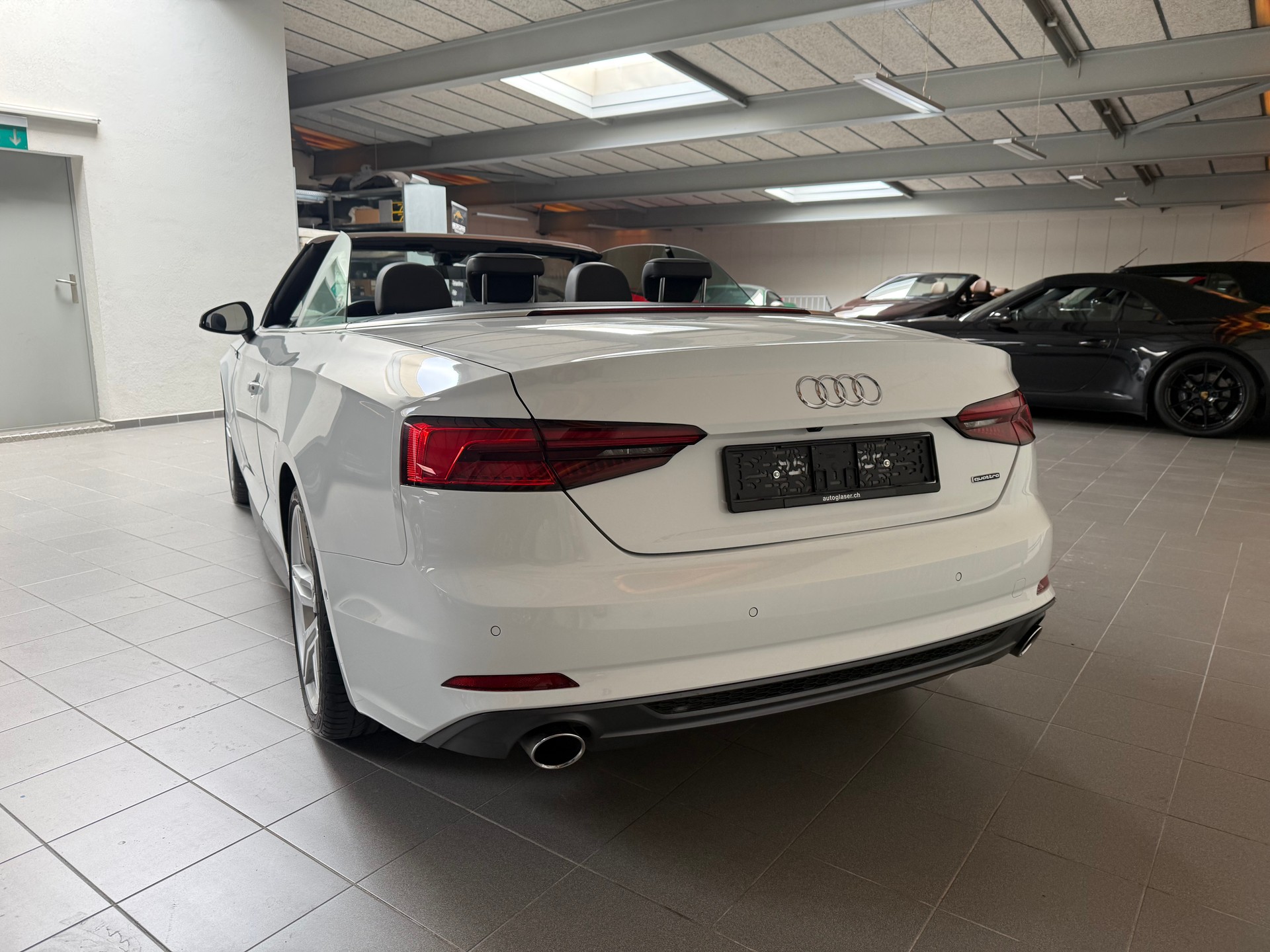 AUDI A5 Cabriolet 45 TFSI S-tronic Sport quattro-image-22