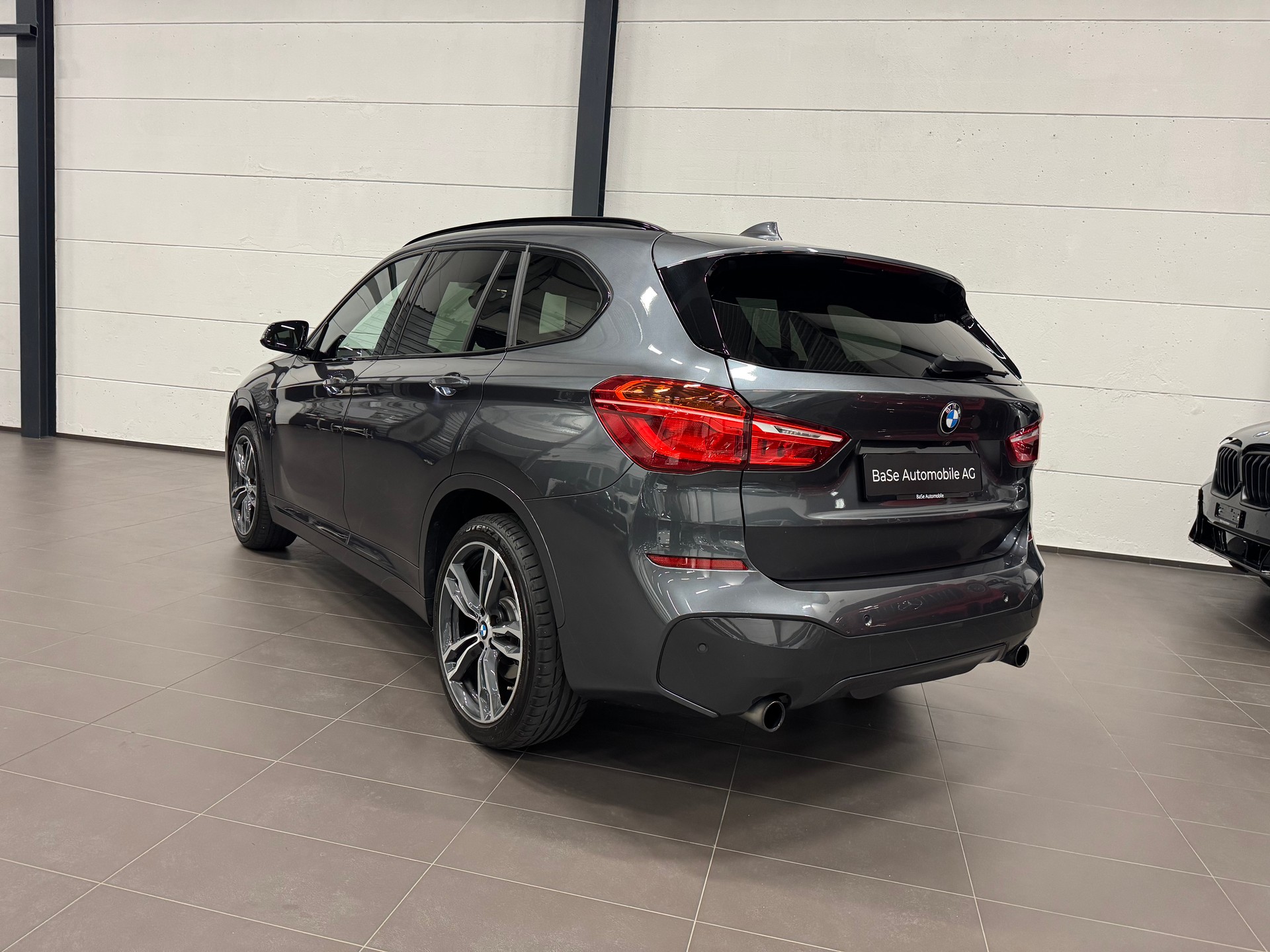 BMW X1 xDrive 20i M Sport Steptronic-image-12
