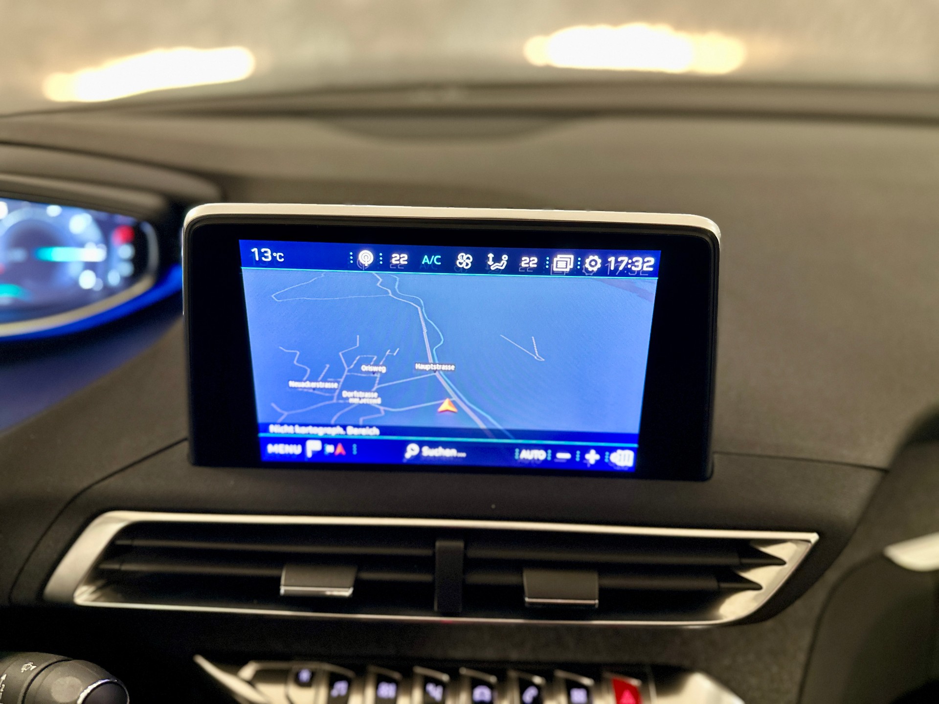 PEUGEOT 5008 1.2 Pure Tech Allure **7-PLÄTZER**-image-20