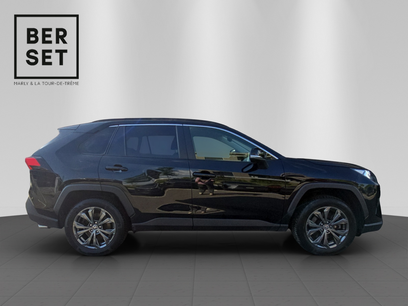 TOYOTA RAV4 2.5 HEV Trend-image-5