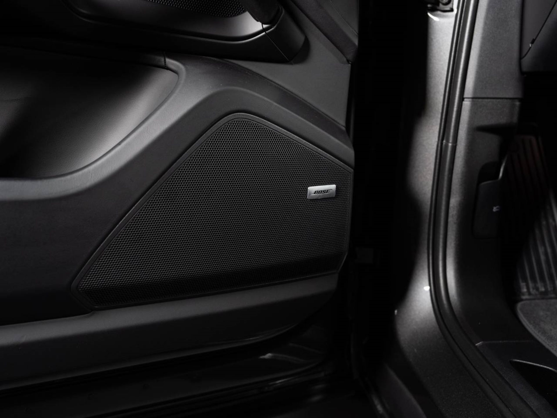 PORSCHE Cayenne GTS-image-16