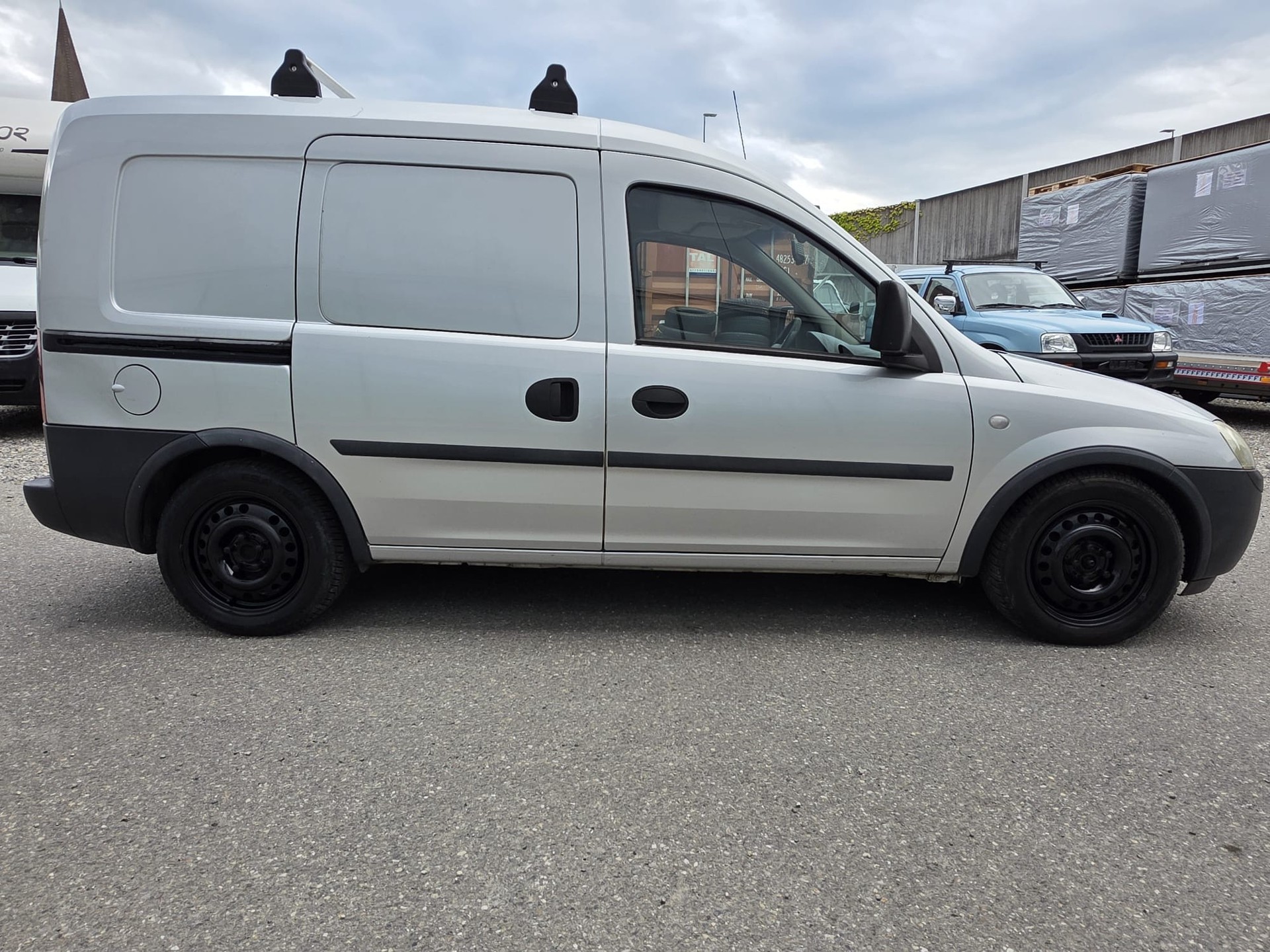 OPEL Combo Van 1.7 CDTI Comfort-image-15