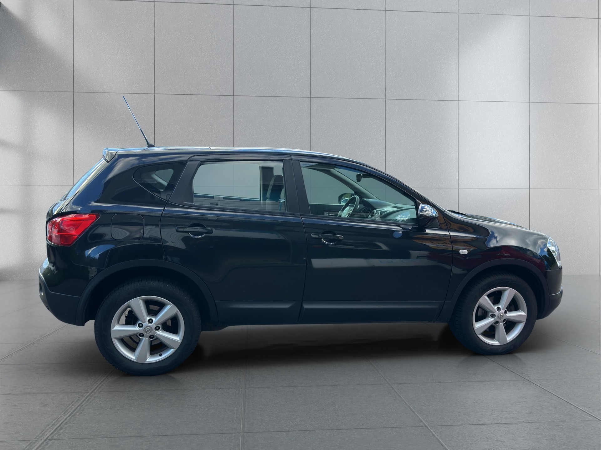 NISSAN Qashqai 2.0 4WD tekna XTronic CVT-image-6