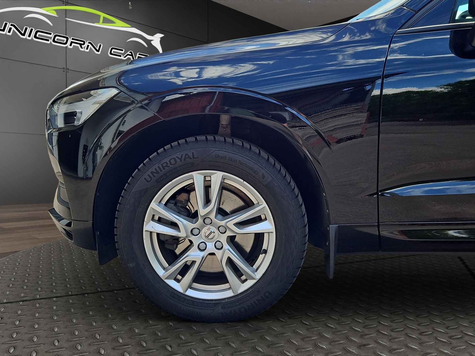 VOLVO XC60 D4 AWD Momentum Geartronic-image-23