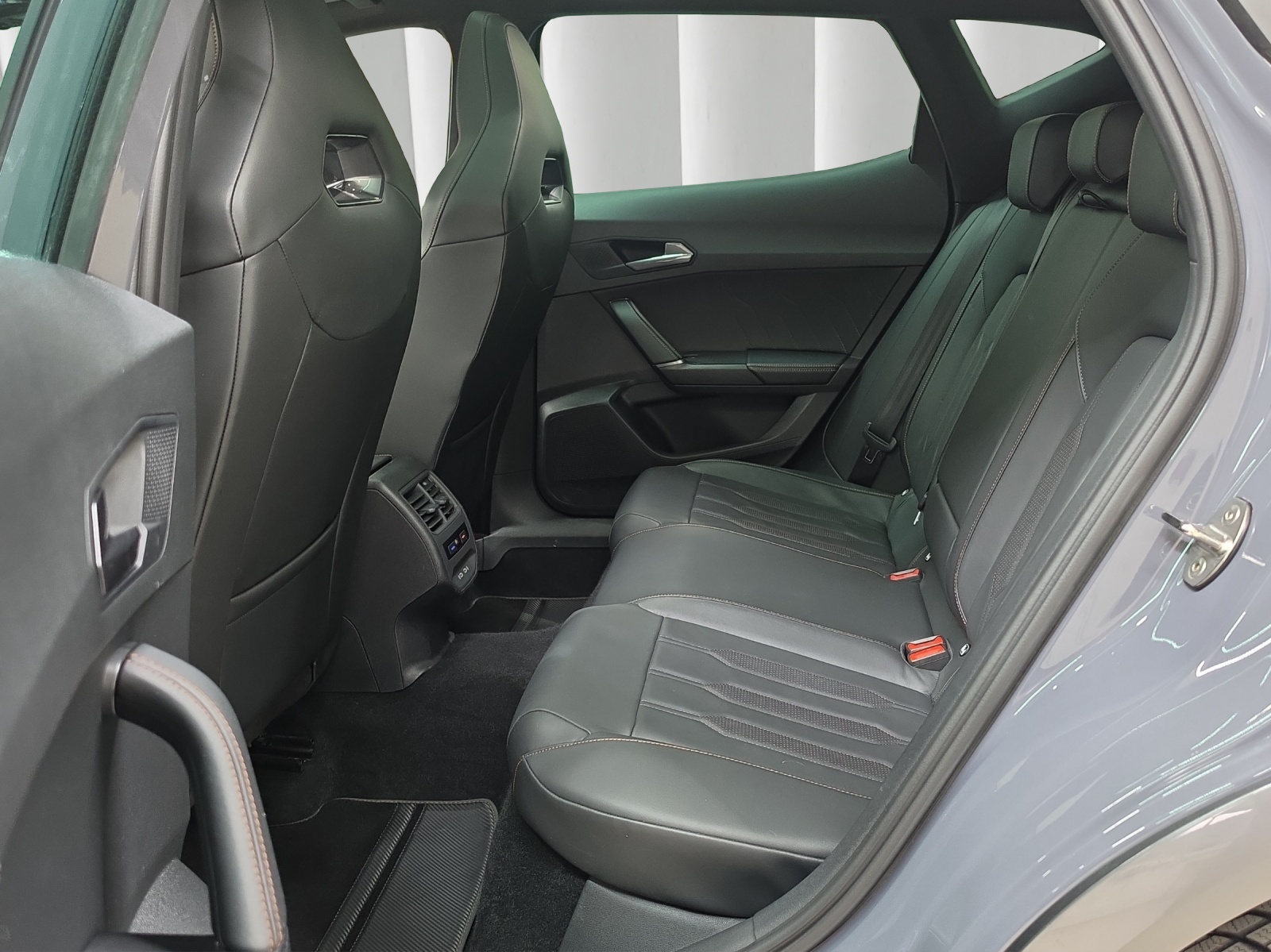 CUPRA Formentor 2.0 TSI VZ 4Drive DSG-image-13