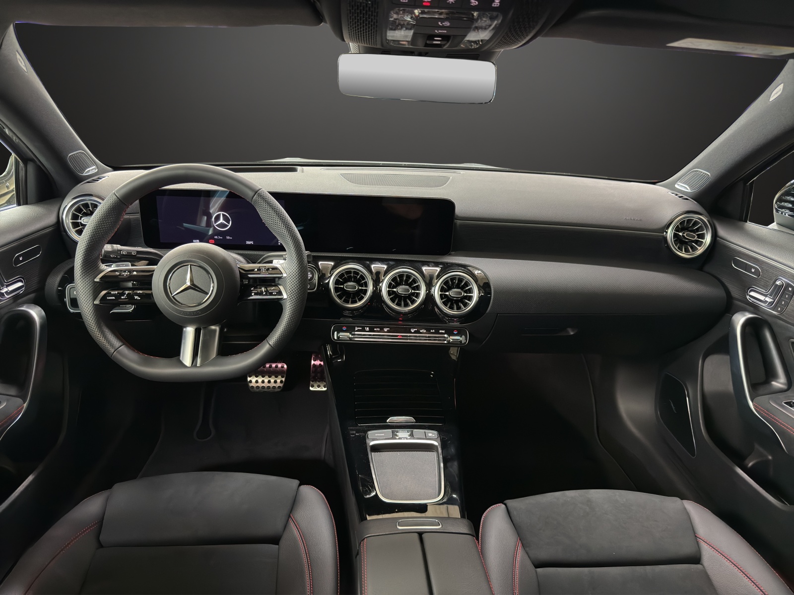 MERCEDES-BENZ A 200 Night Star 7G-DCT-image-10
