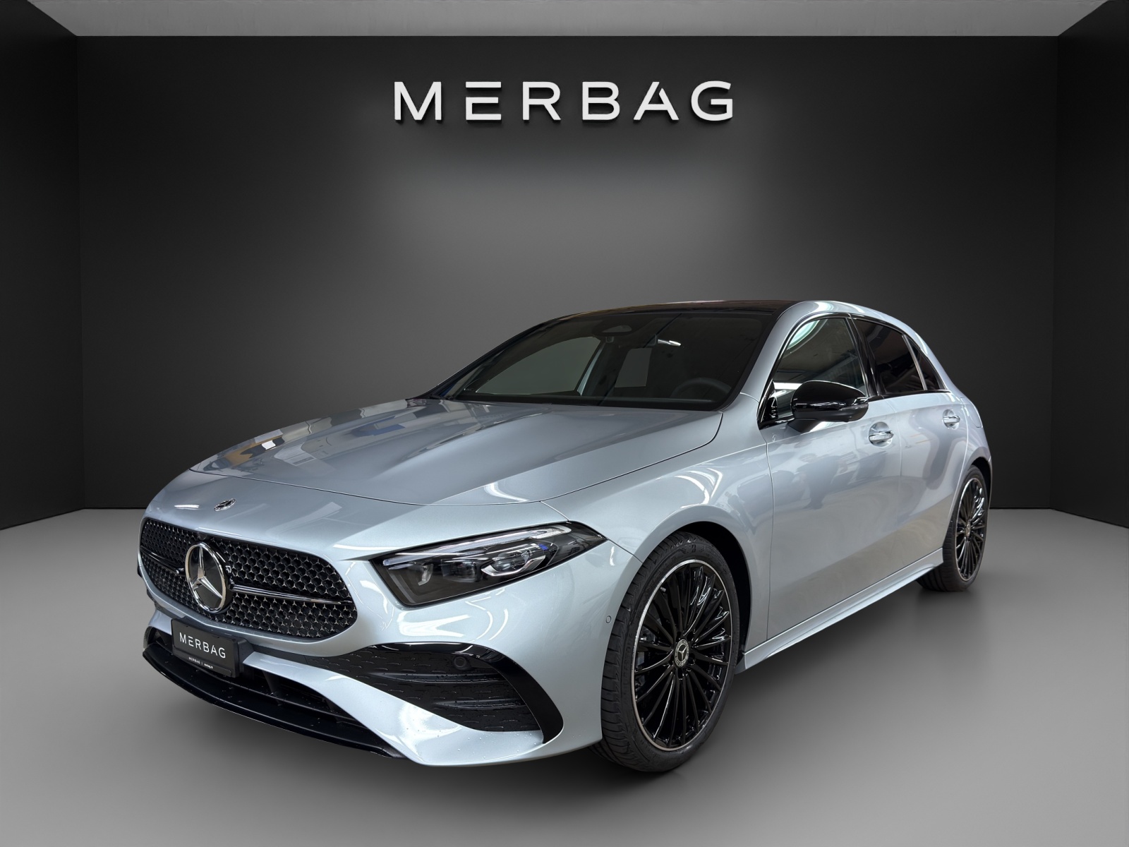 MERCEDES-BENZ A 200 Night Star 7G-DCT