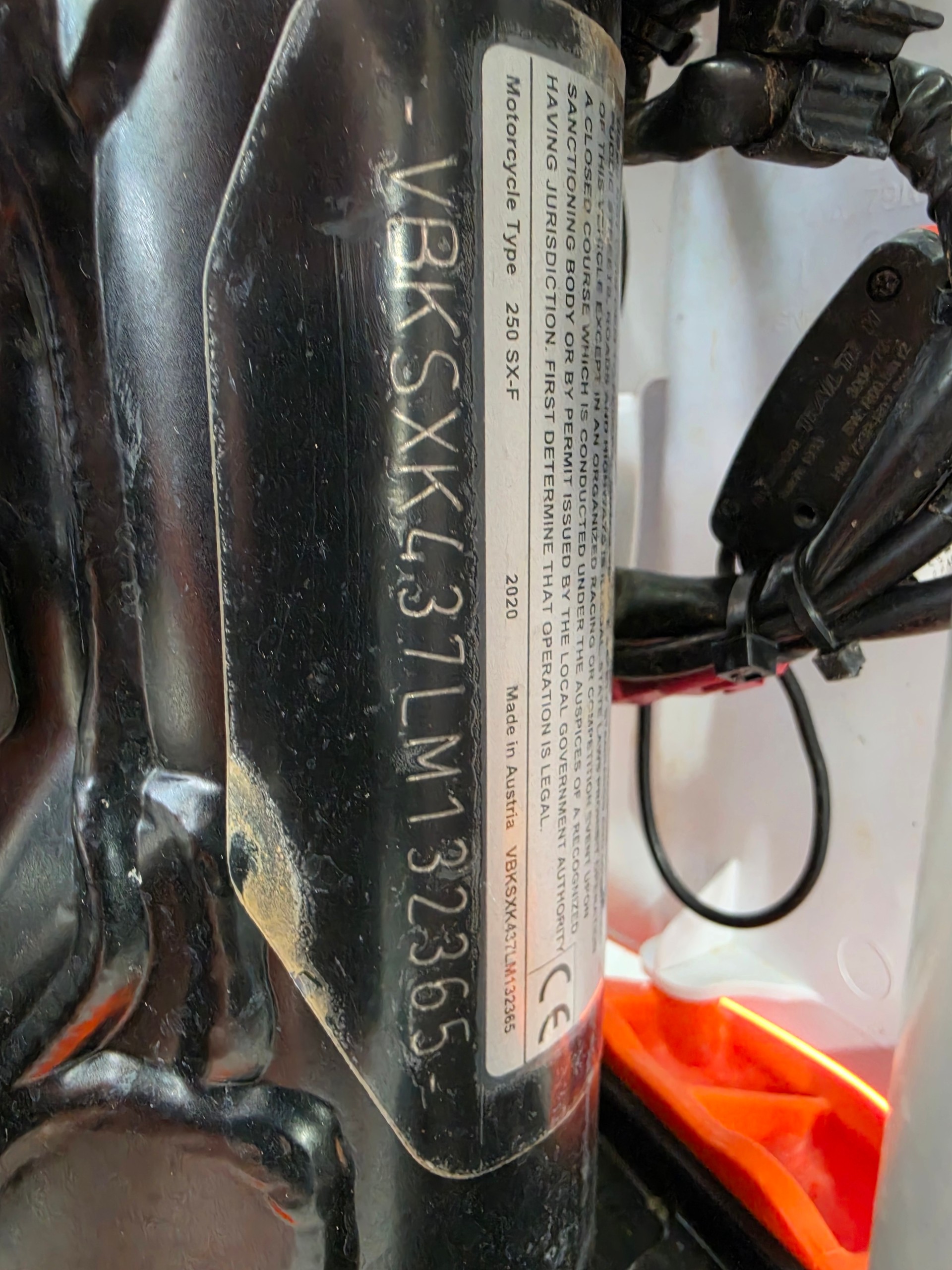 KTM 250 SX- F-image-8