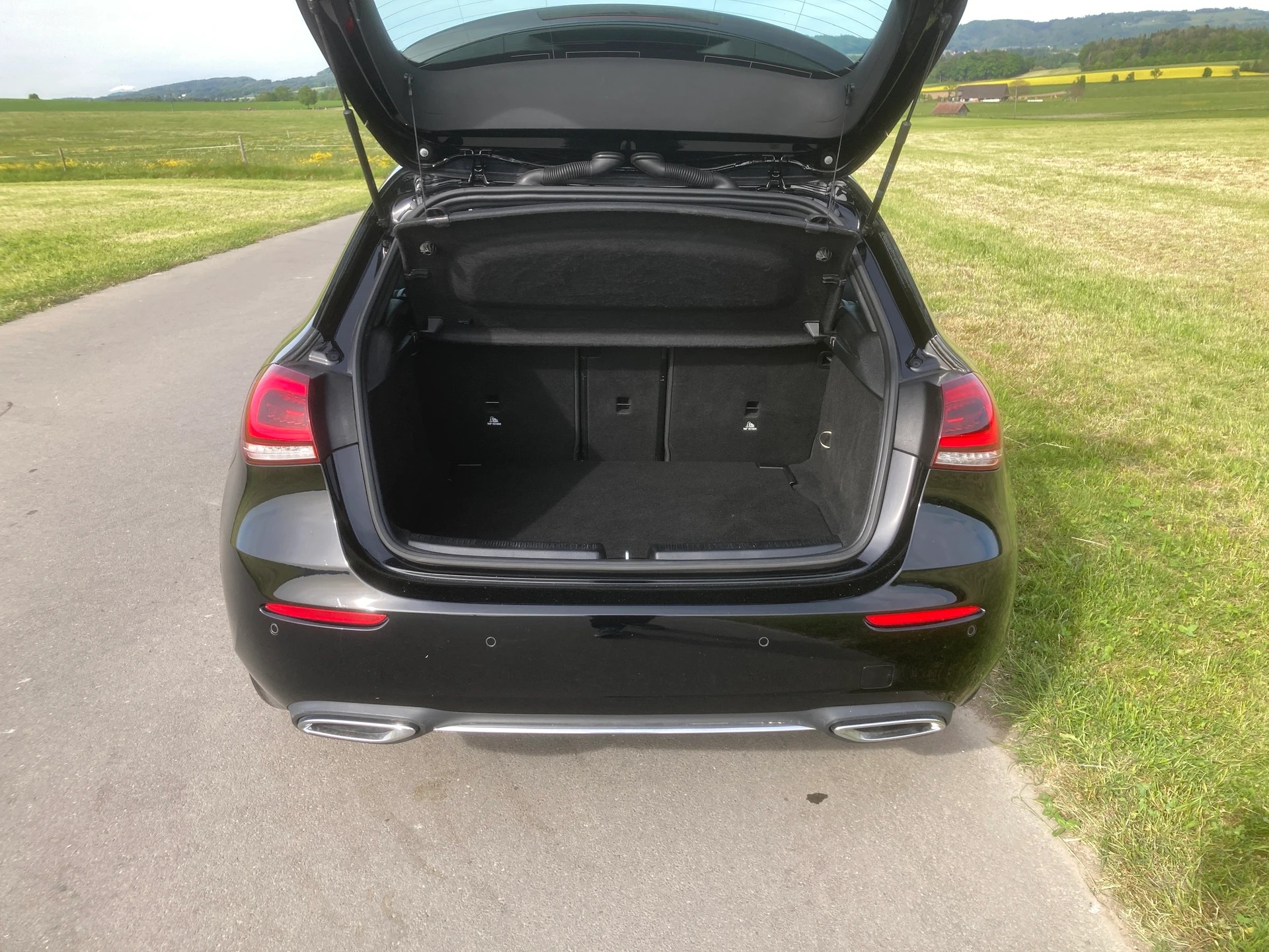 MERCEDES-BENZ A 200 d-image-5