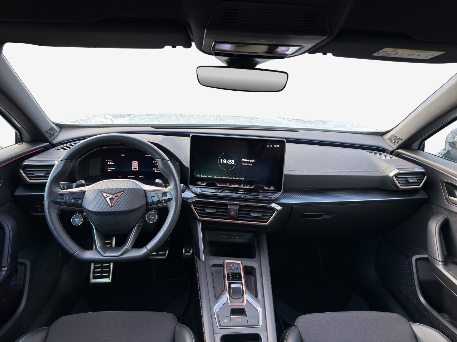CUPRA Formentor 1.5 TSI DSG-image-8