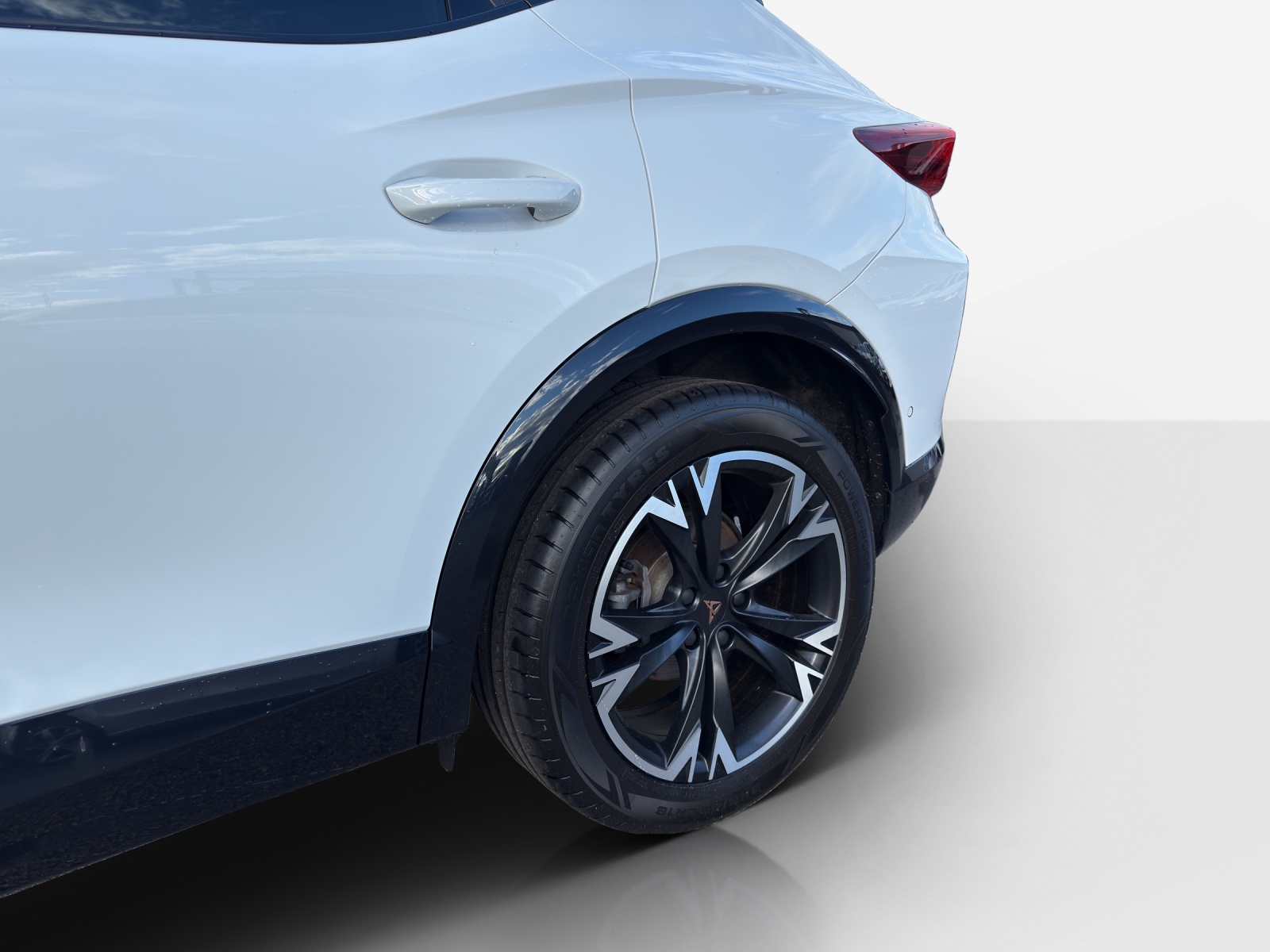 CUPRA Formentor 1.5 TSI DSG-image-13