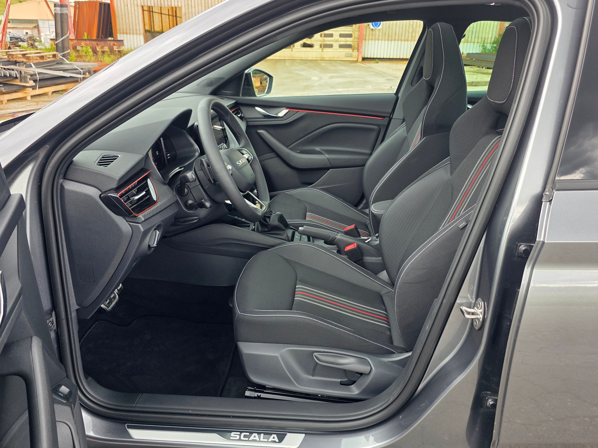 SKODA Scala 1.5 TSI Monte Carlo DSG-image-7