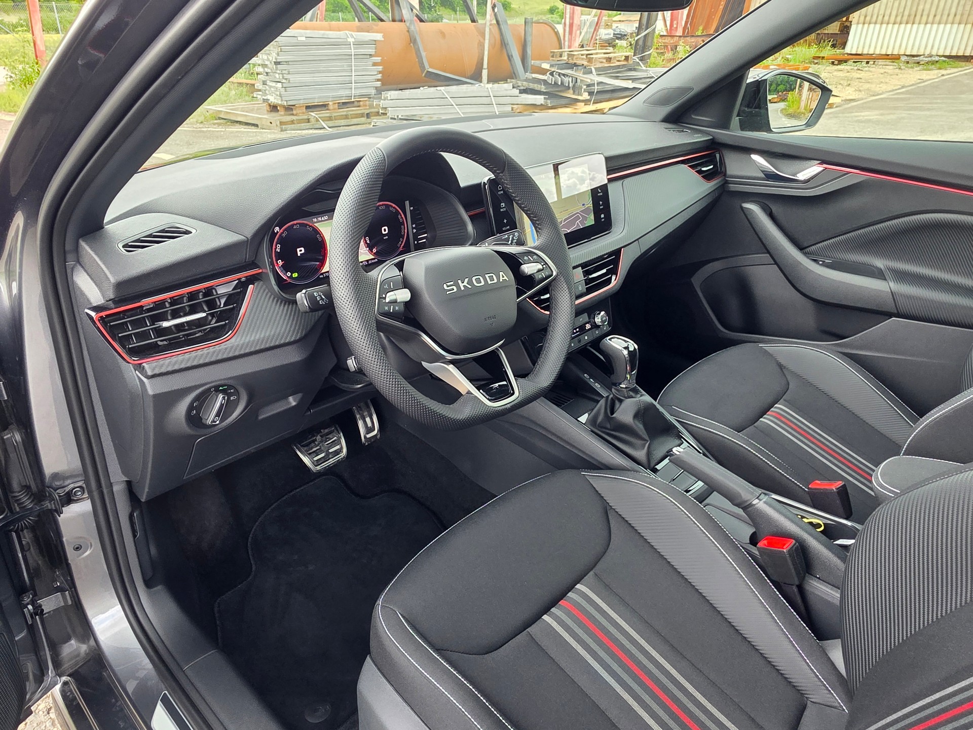 SKODA Scala 1.5 TSI Monte Carlo DSG-image-10