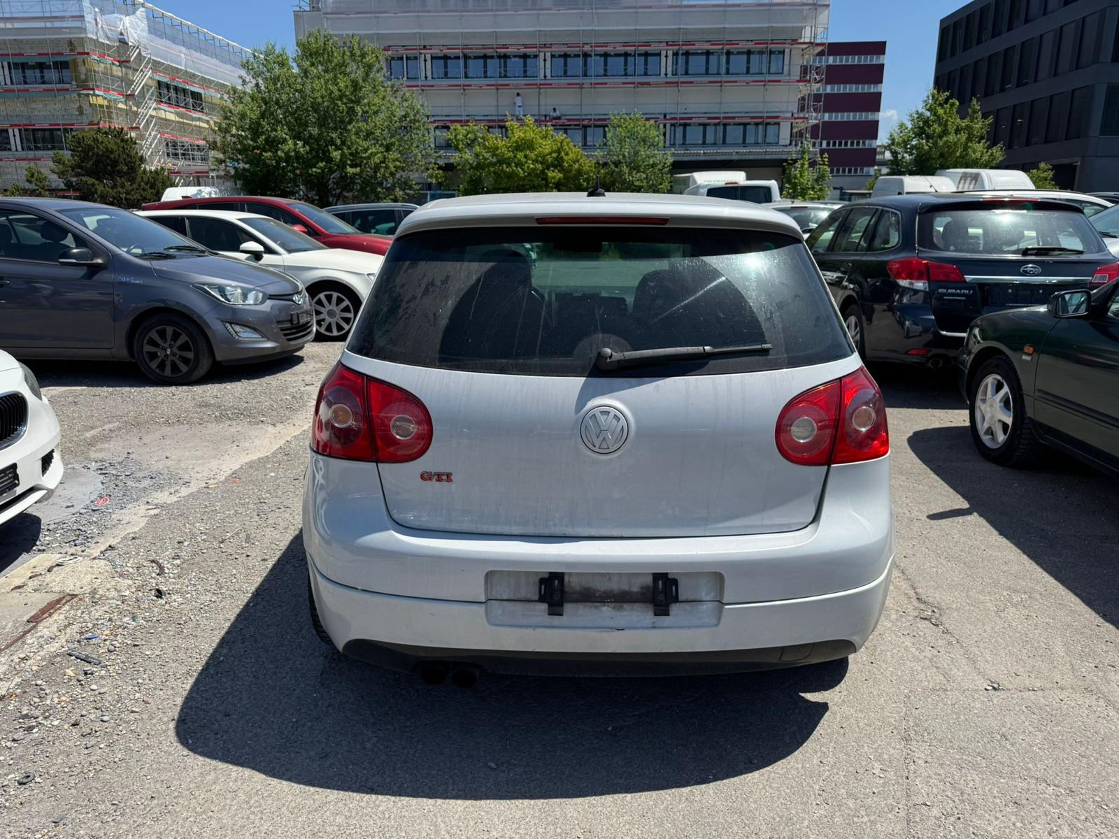 VW Golf 2.0 TFSI GTI-image-1