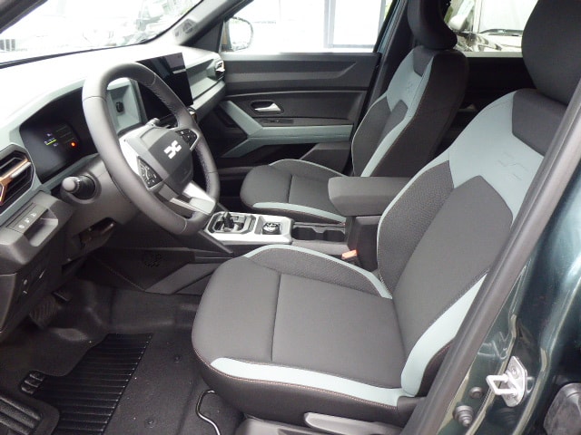 DACIA Duster TCe 150 48V Extreme 4x4 Automat-image-5