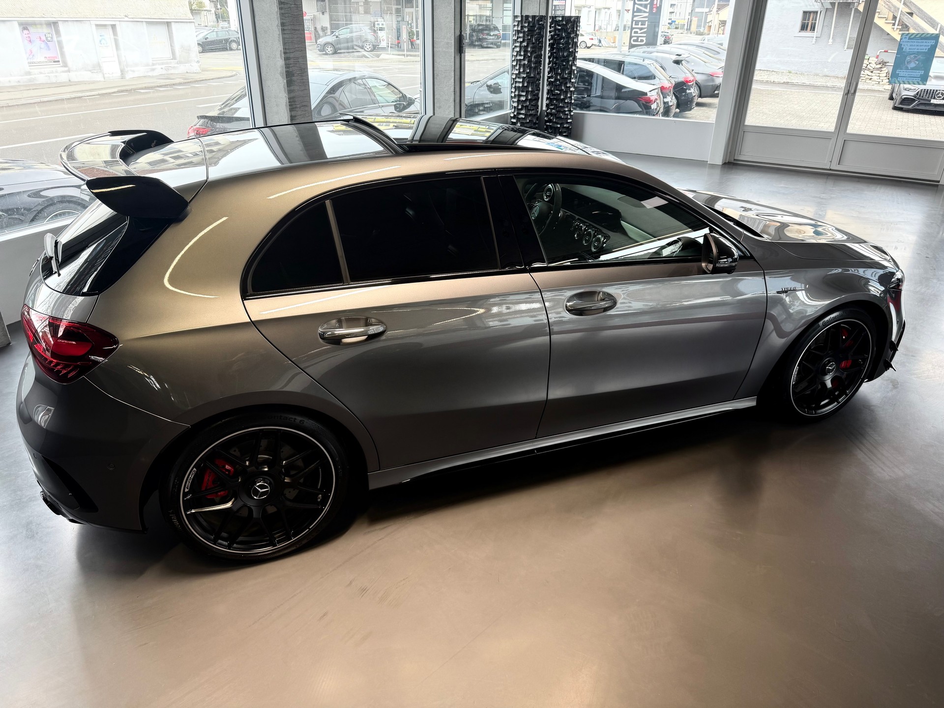 MERCEDES-BENZ A AMG 45 S 4Matic+ 8G-DCT-image-4