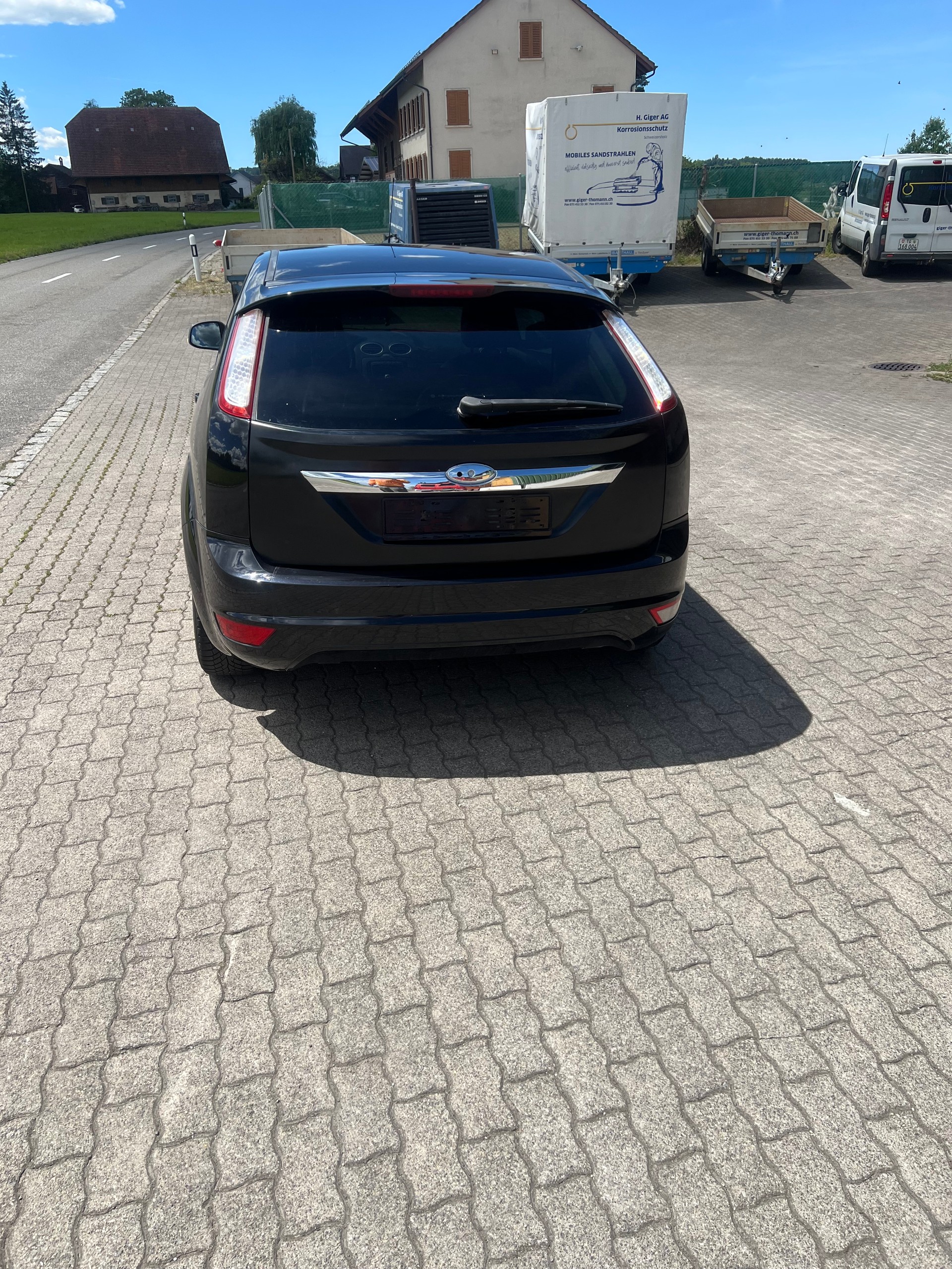 FORD FOCUS 1.8-image-2