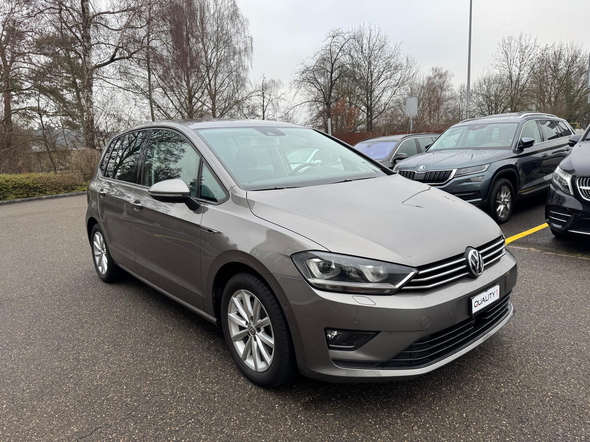 VW Golf Sportsvan 1.4 TSI Highline DSG-image-2