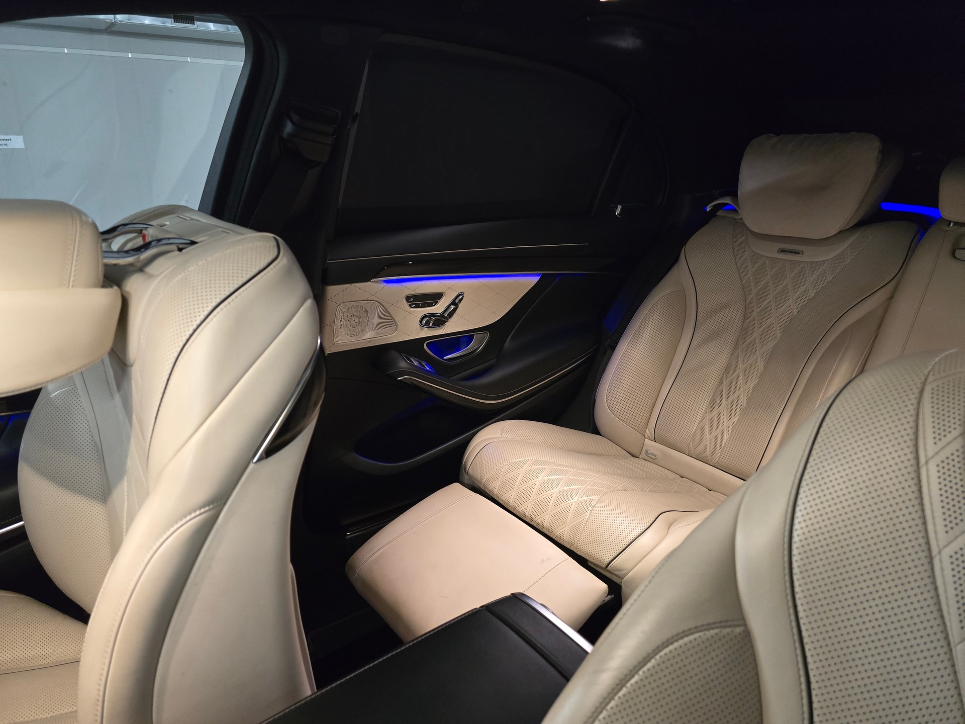 MERCEDES-BENZ S 500 L 4Matic 7G-Tronic-image-19
