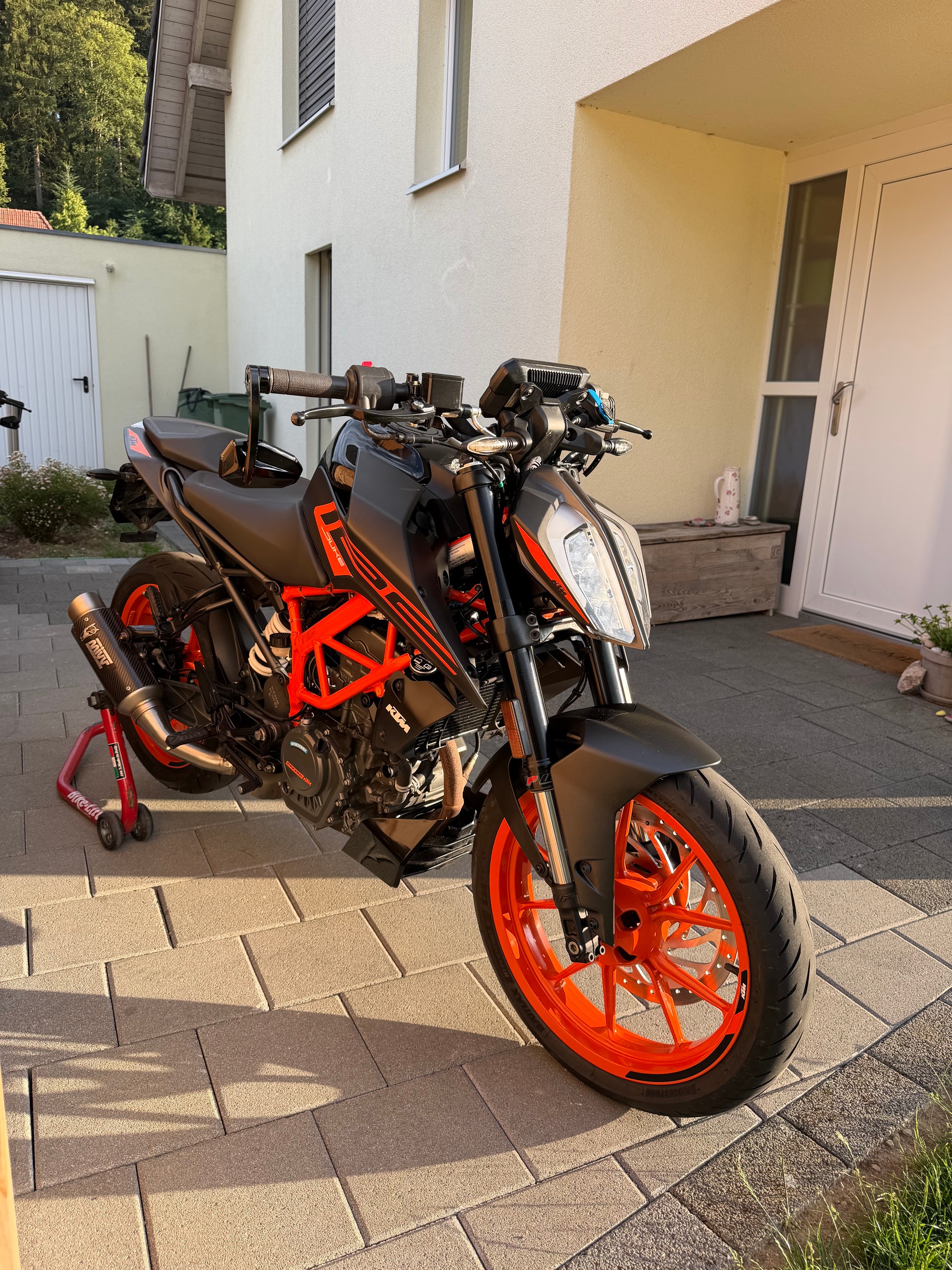 KTM 125 Duke ABS-image-0
