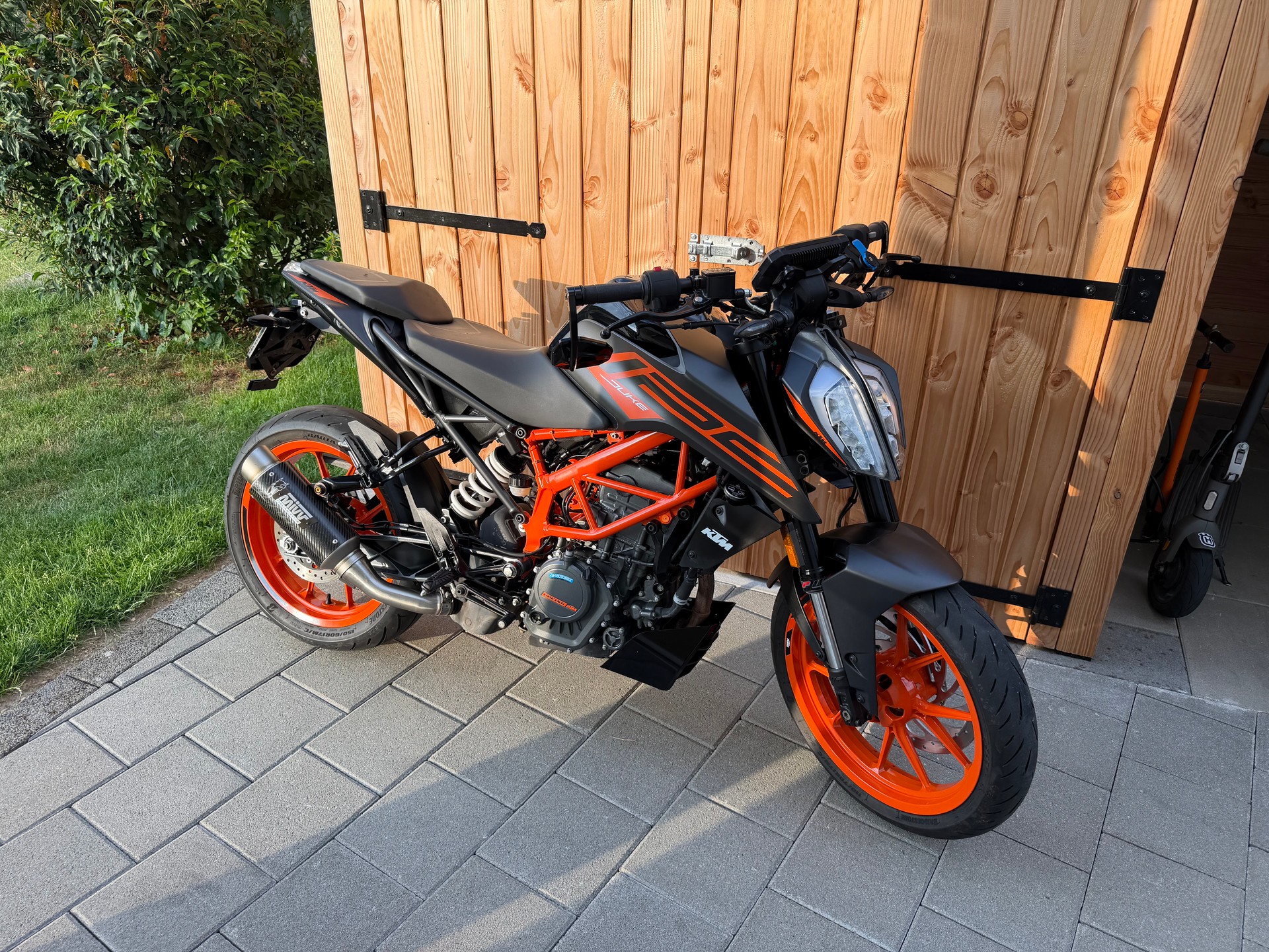 KTM 125 Duke ABS-image-1