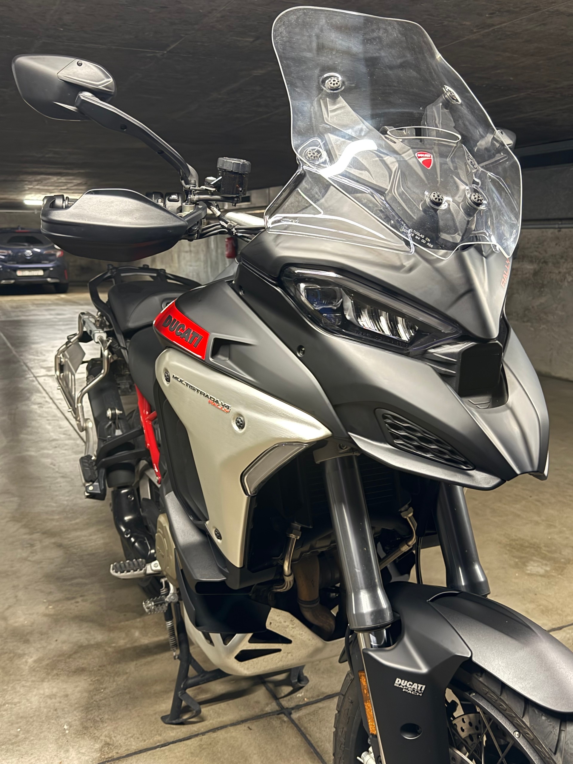 DUCATI Multistrada V4 Rally Full Adventure-image-1