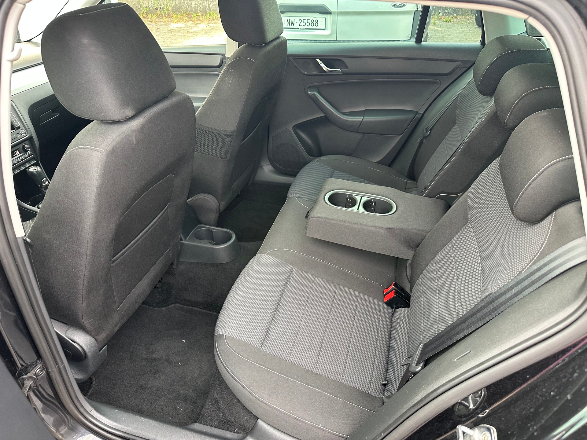 SKODA Rapid Spaceback 1.4 TSI Active DSG-image-8