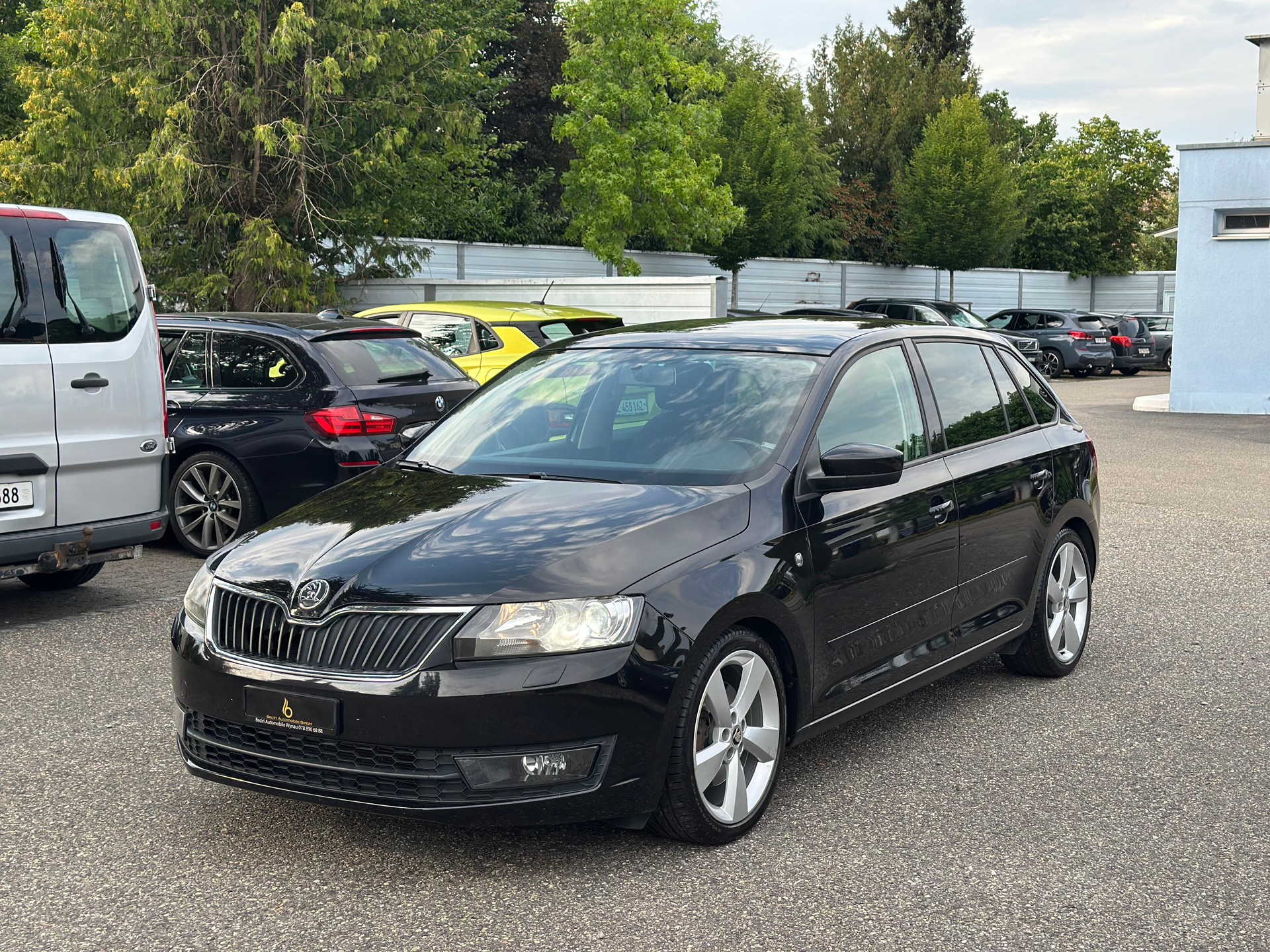 SKODA Rapid Spaceback 1.4 TSI Active DSG-image-2