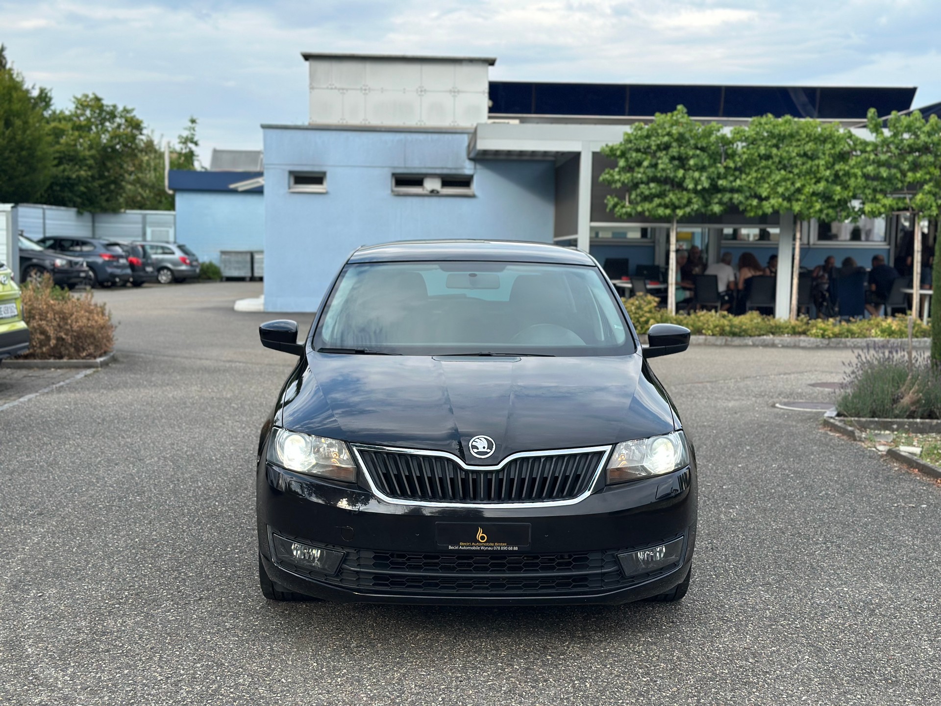 SKODA Rapid Spaceback 1.4 TSI Active DSG-image-1
