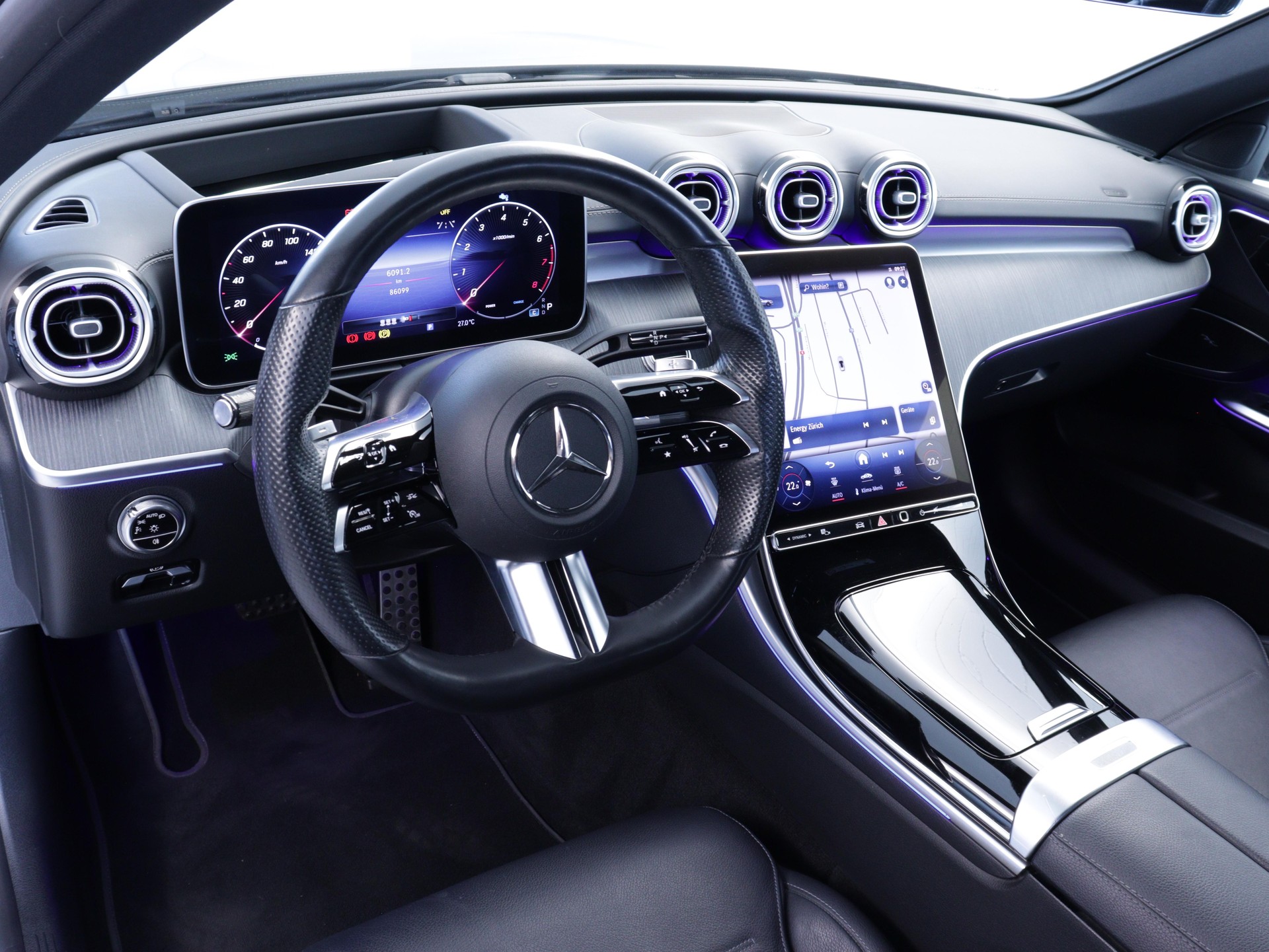 MERCEDES-BENZ C 300 AMG Line 4matic Kombi-image-5