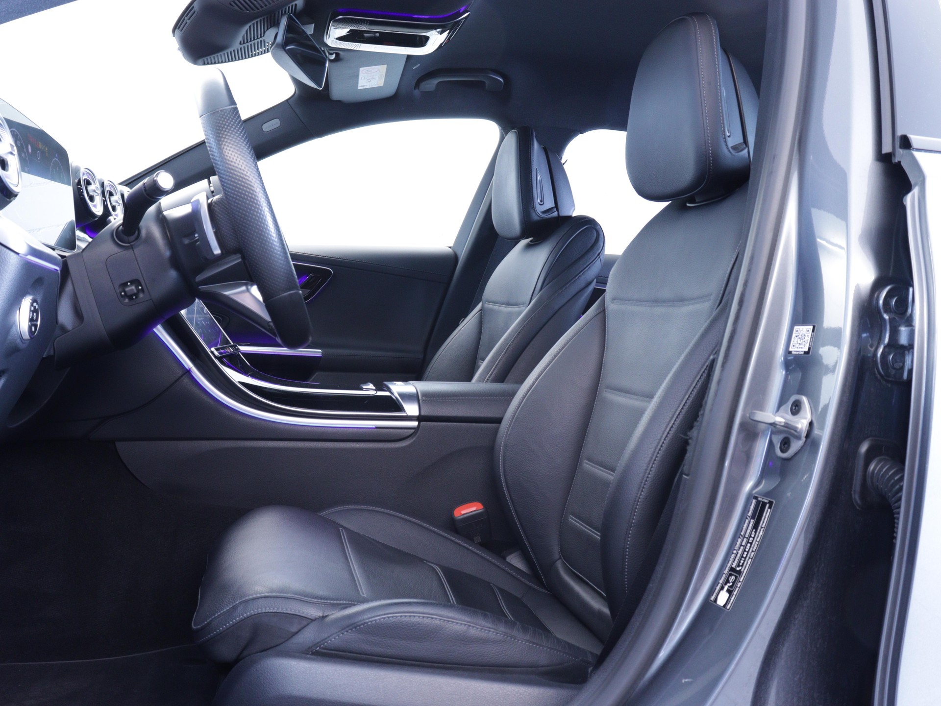 MERCEDES-BENZ C 300 AMG Line 4matic Kombi-image-7