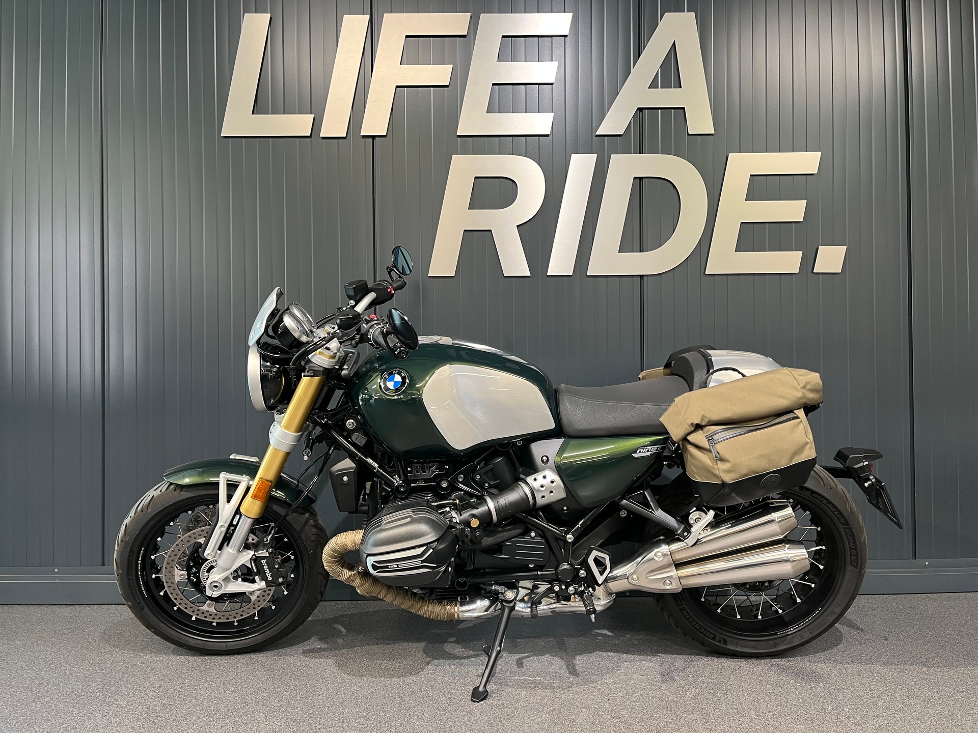 BMW R 12 nine T-image-3