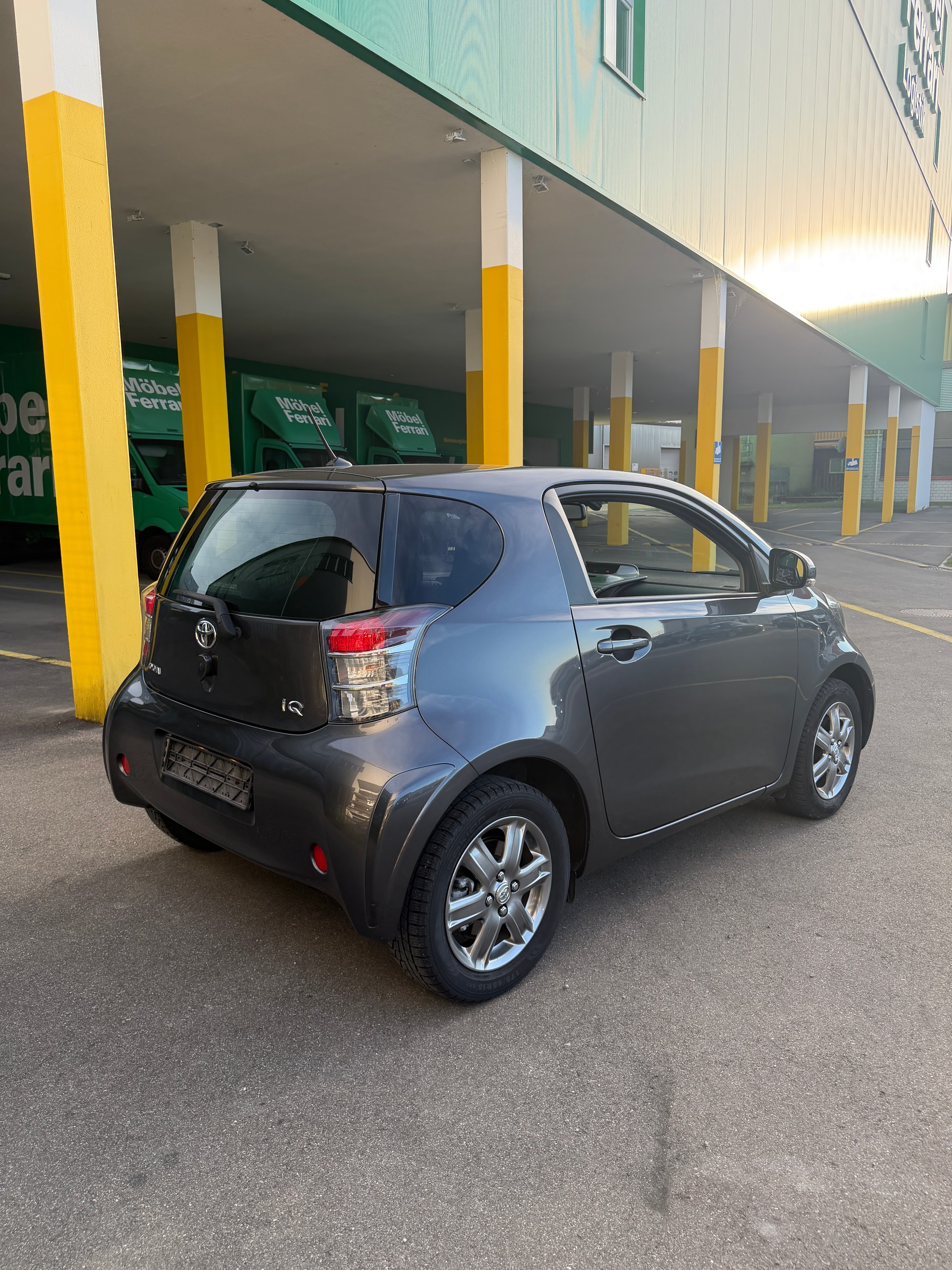 TOYOTA iQ 1.0 VVT-i Eco-image-6