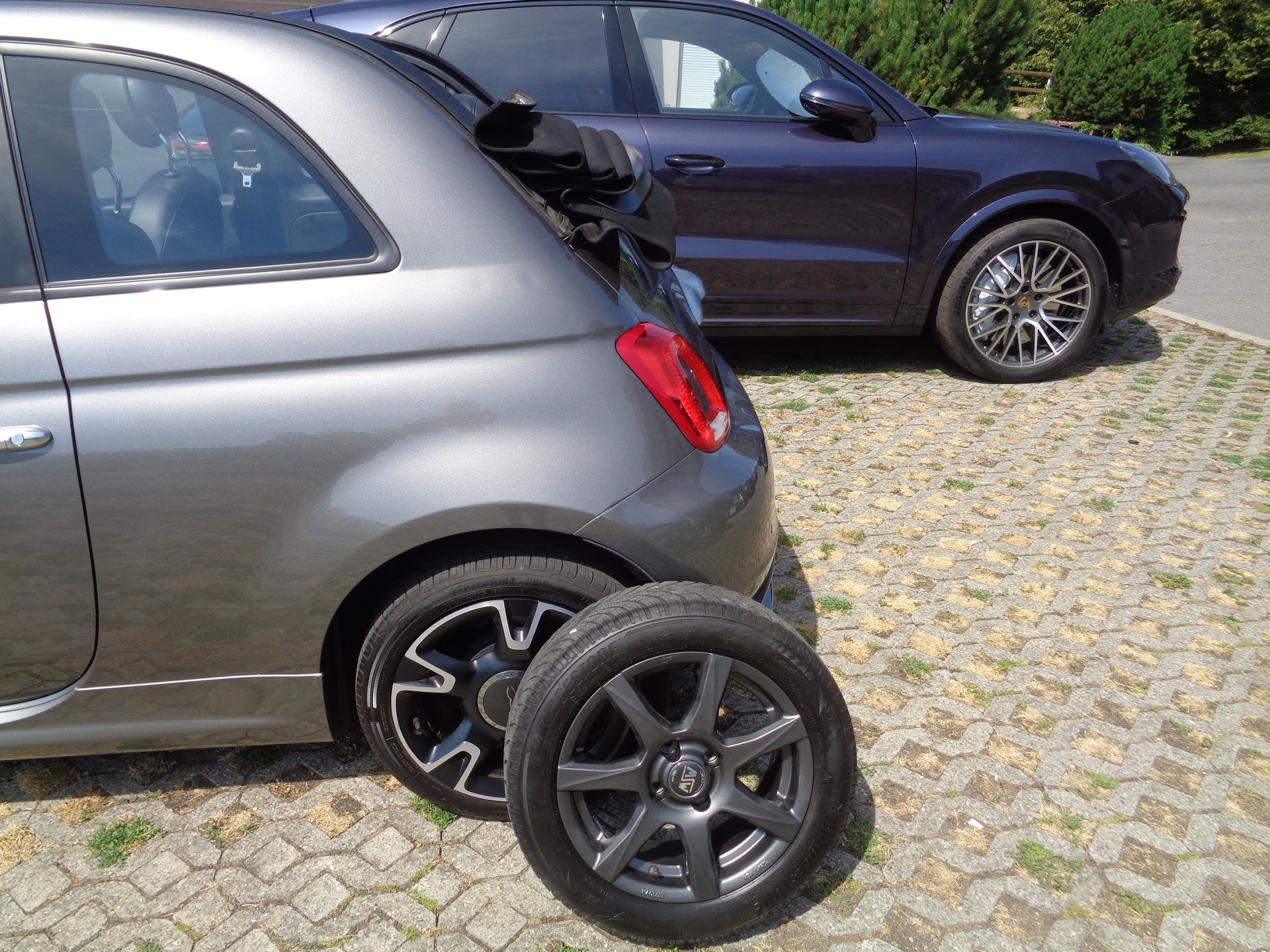 FIAT 500C 0.9 Twinair Rockstar-image-15