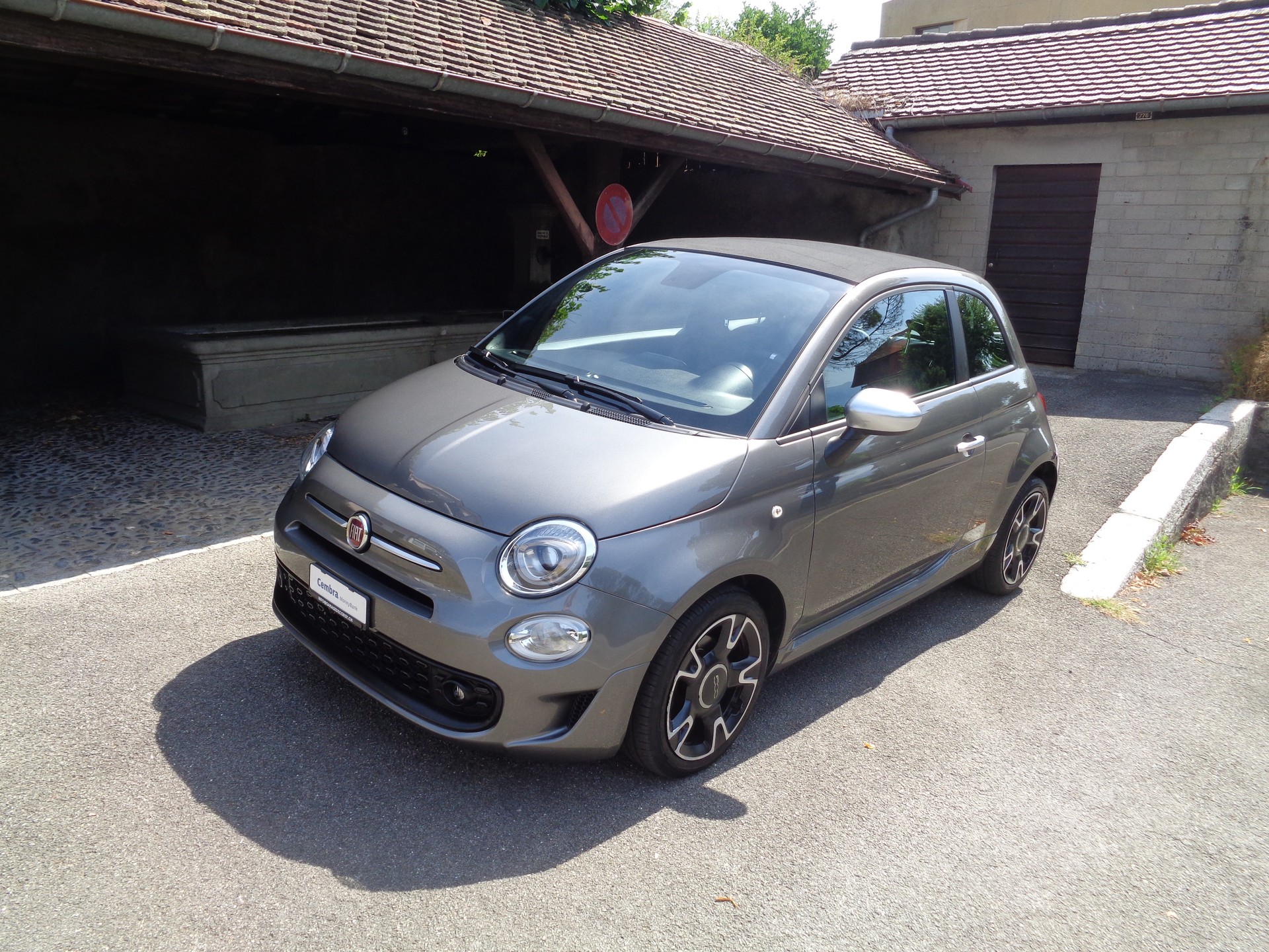 FIAT 500C 0.9 Twinair Rockstar-image-2