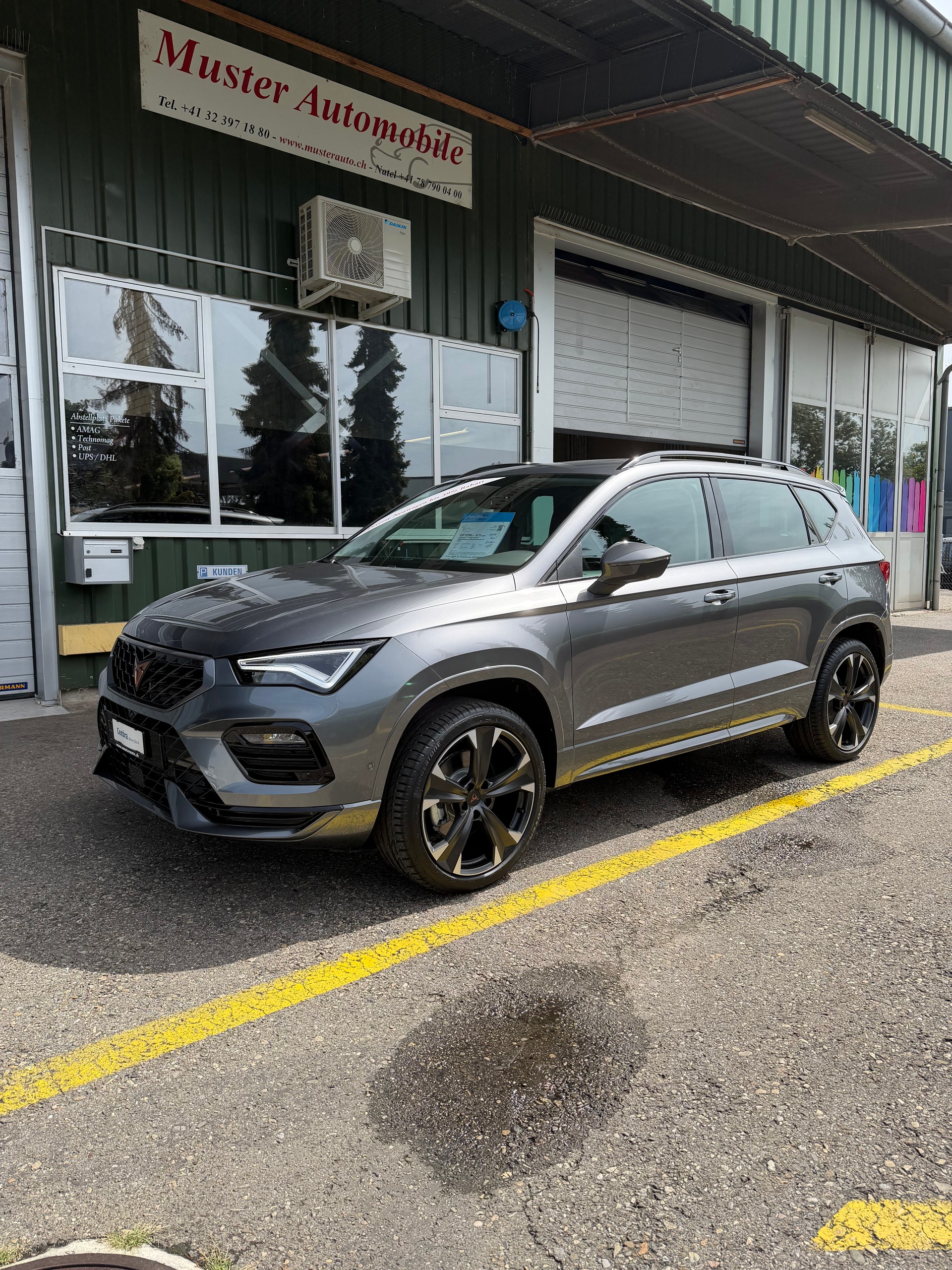 CUPRA Ateca 1.5 TSI DSG 150 PS mit Anhängerkupplung und Panoramadach 5 Jahre Werksgarantie und 41 % Rabatt !