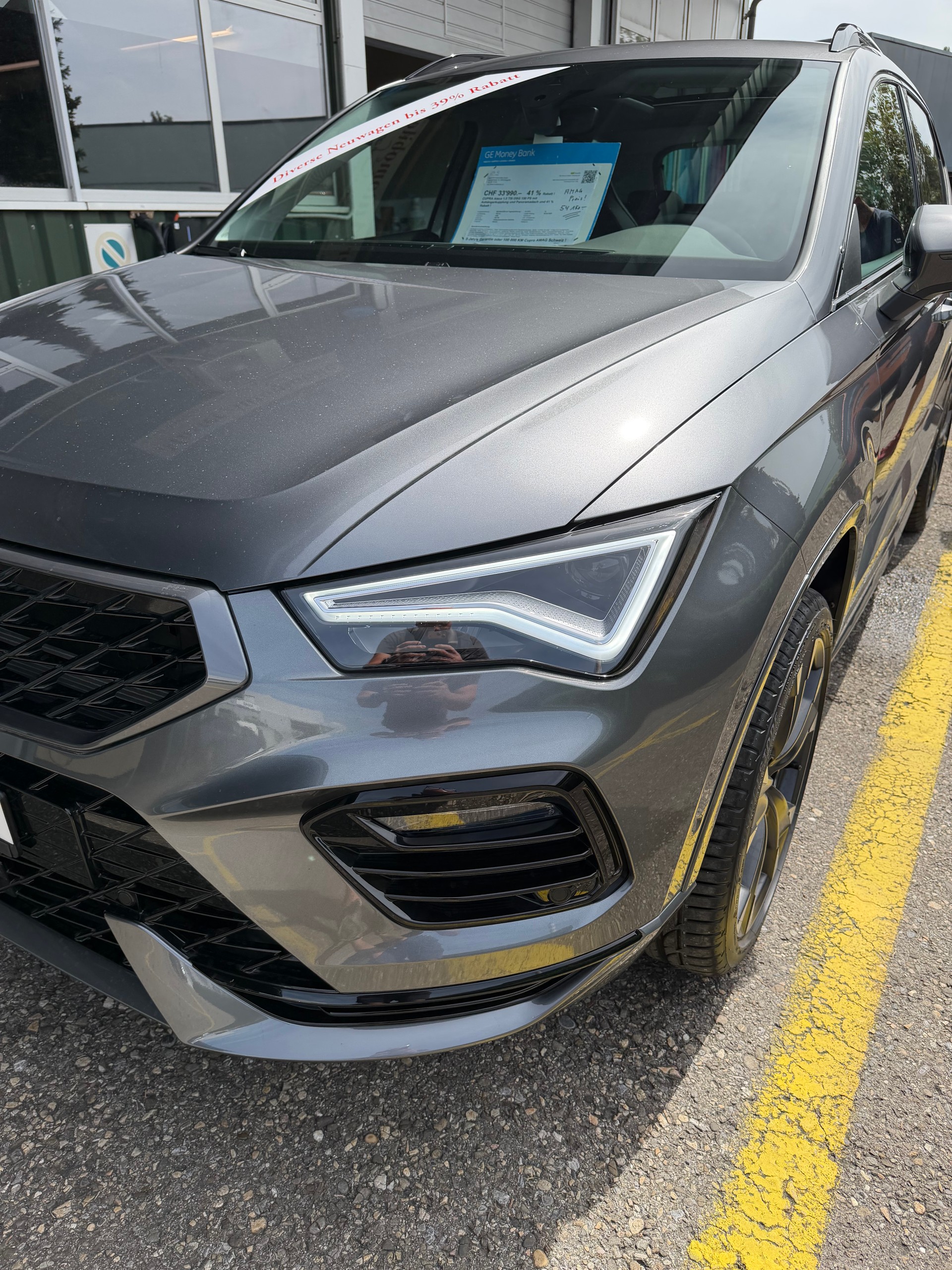 CUPRA Ateca 1.5 TSI DSG 150 PS mit Anhängerkupplung und Panoramadach 5 Jahre Werksgarantie und 41 % Rabatt !-image-25