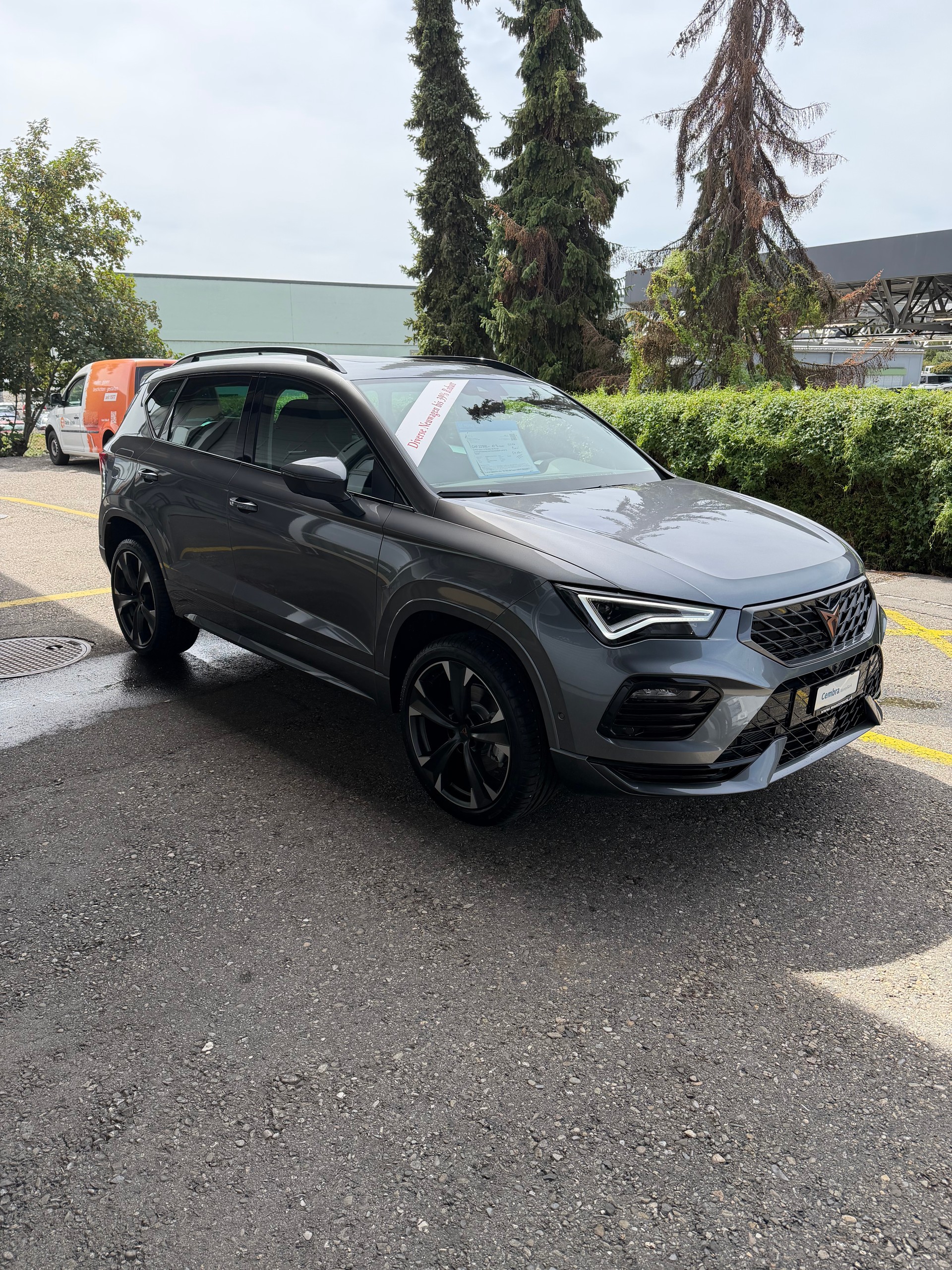 CUPRA Ateca 1.5 TSI DSG 150 PS mit Anhängerkupplung und Panoramadach 5 Jahre Werksgarantie und 41 % Rabatt !-image-19