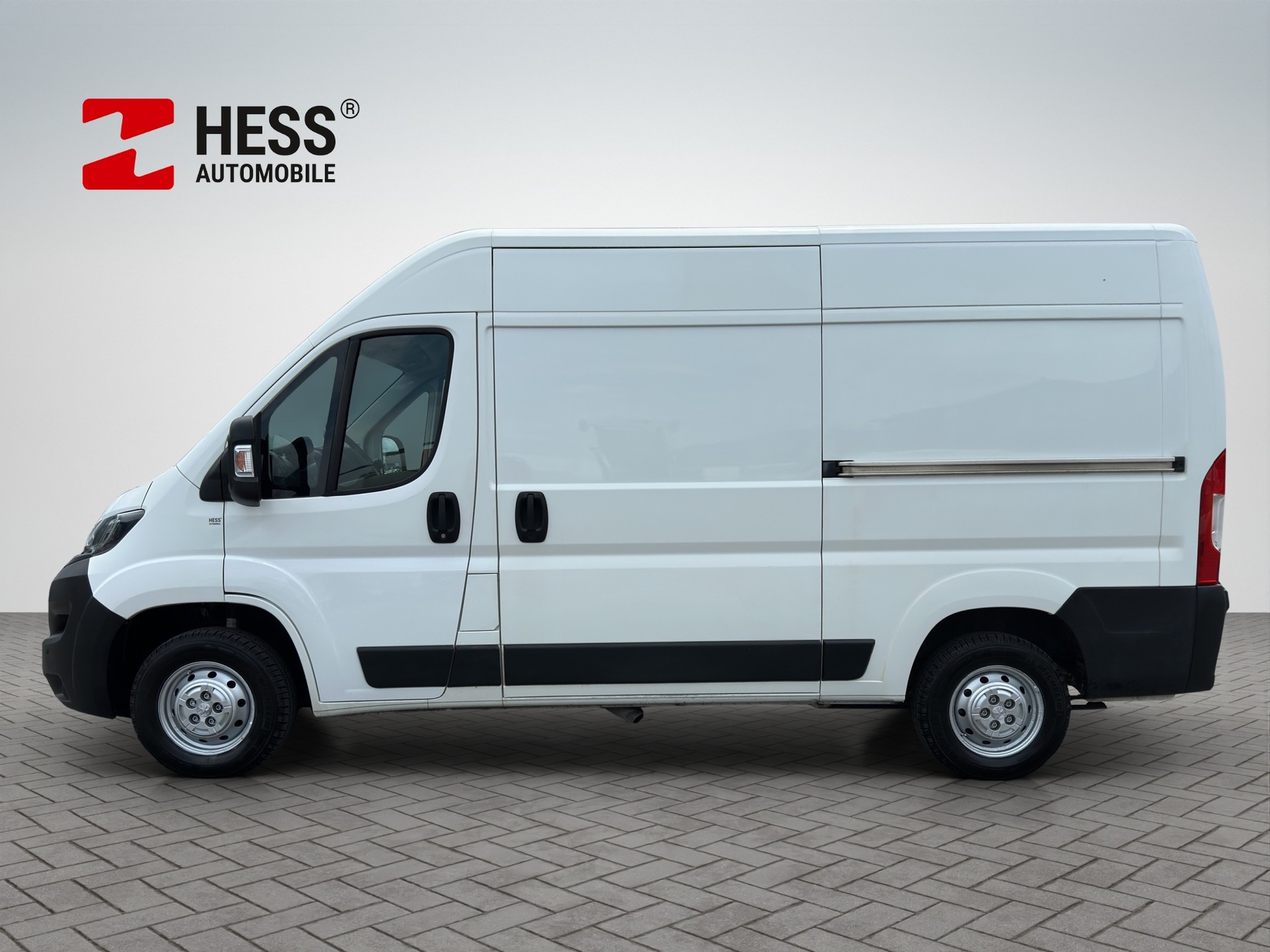 PEUGEOT Boxer 2.0 HDI 335 Active L2H2-showroom-element-2
